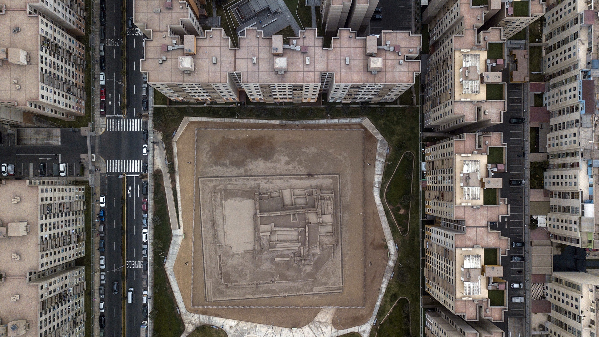 【圖輯】被現代化城市包圍的印加遺跡　一街之隔跨越600年