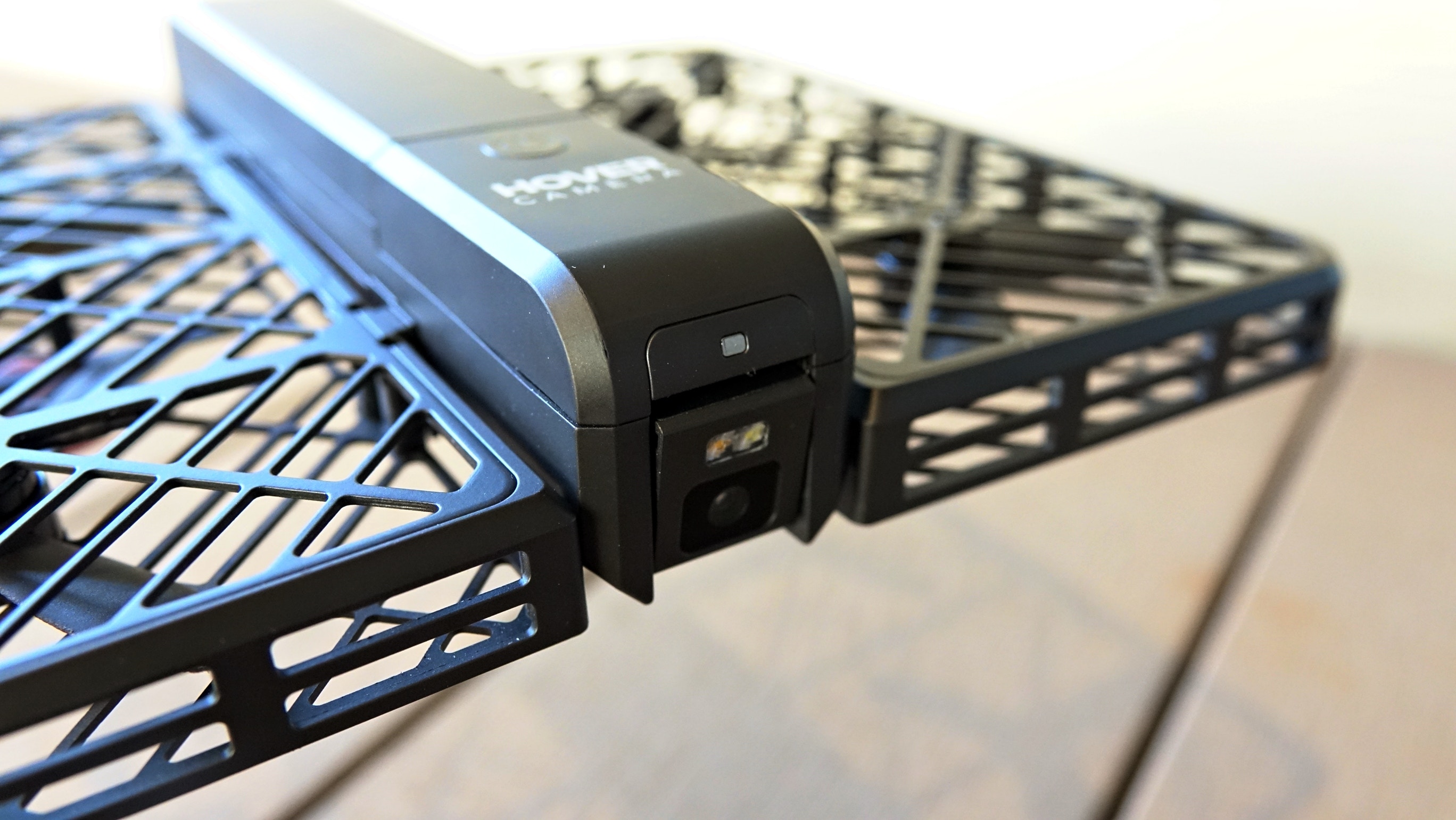 Hover Camera Passport（劉家朗攝）