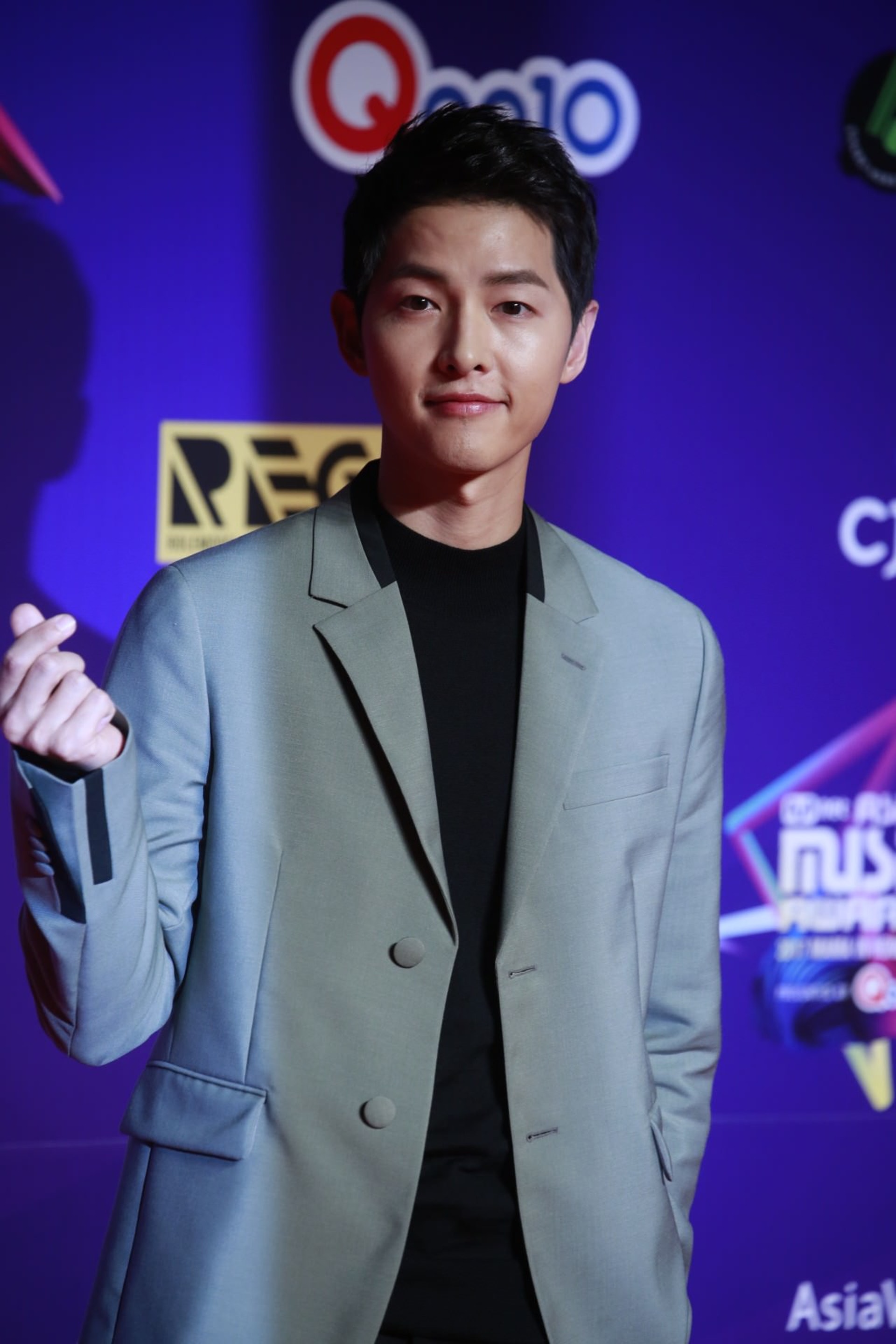 上星期宋仲基作為《2017 Mnet Asia Music Awards in Hong Kong》MC嚟香港。(資料圖片) 上星期宋仲基作為《2017 Mnet Asia Music Awards in Hong Kong》MC嚟香港。(資料圖片)