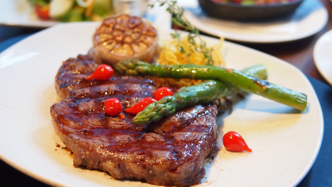 【01觀察】減少吃肉較環保　肉類稅推行要注意