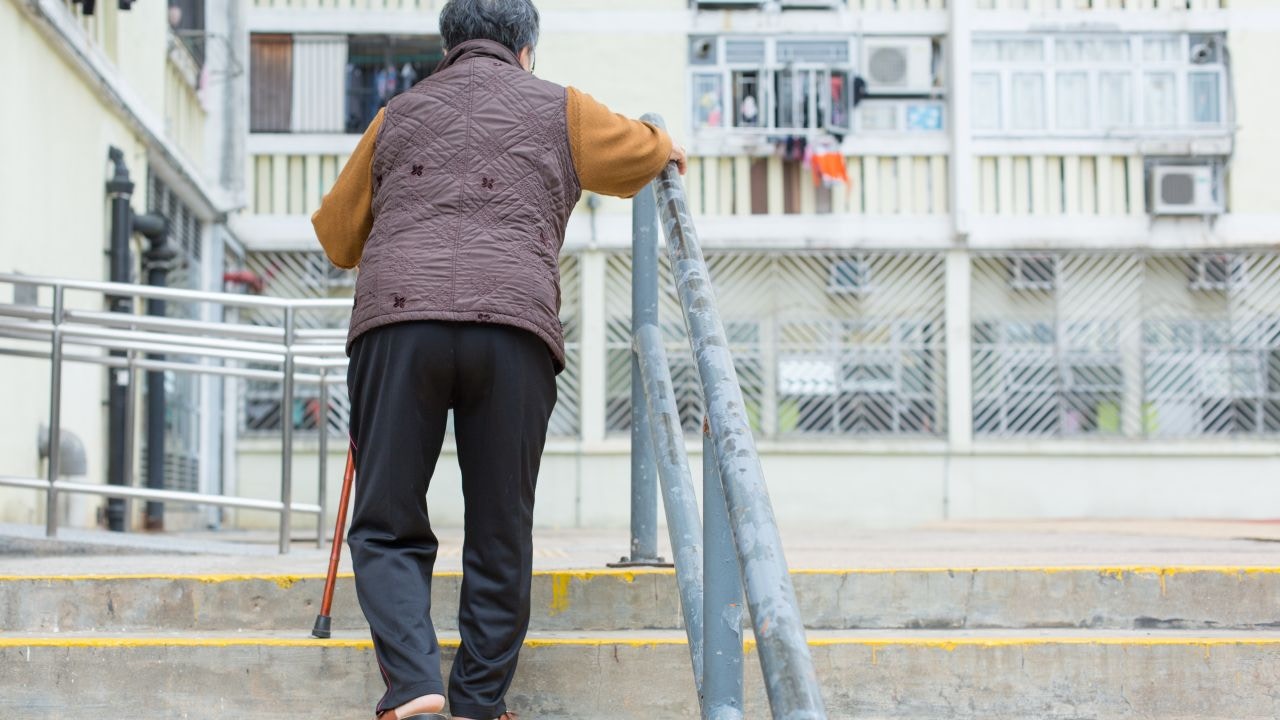 中大學者倡「匱乏指標」量度貧窮三餐溫飽、定期牙科檢查是指標