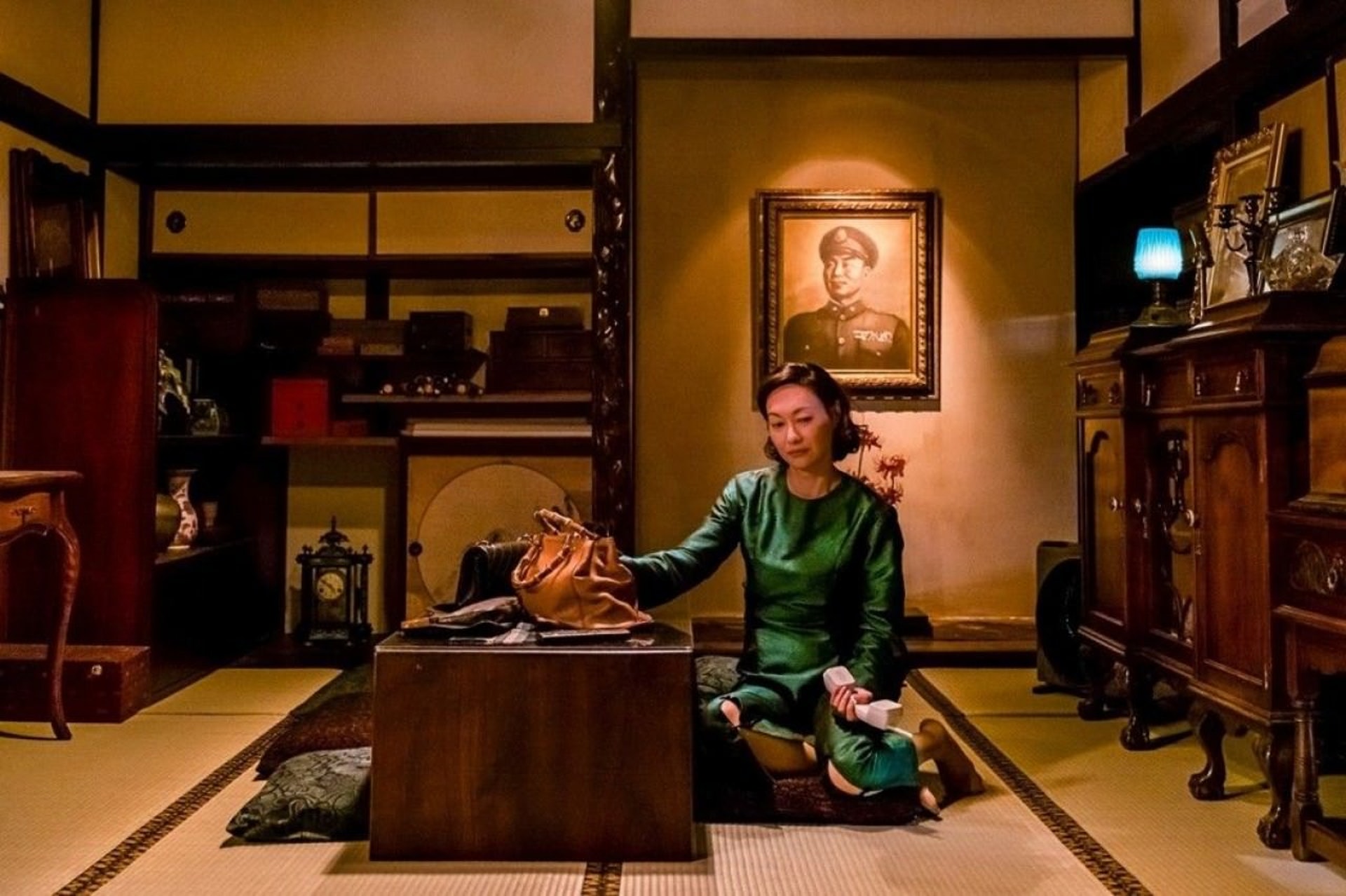 台灣懸疑驚悚電影《血觀音》在本屆金馬獎勇奪最佳劇情片、最佳女主角及最佳女配角等多個大獎,風頭一時無兩。(《血觀音》劇照) 台灣懸疑驚悚電影《血觀音》在本屆金馬獎勇奪最佳劇情片、最佳女主角及最佳女配角等多個大獎,風頭一時無兩。(《血觀音》劇照)