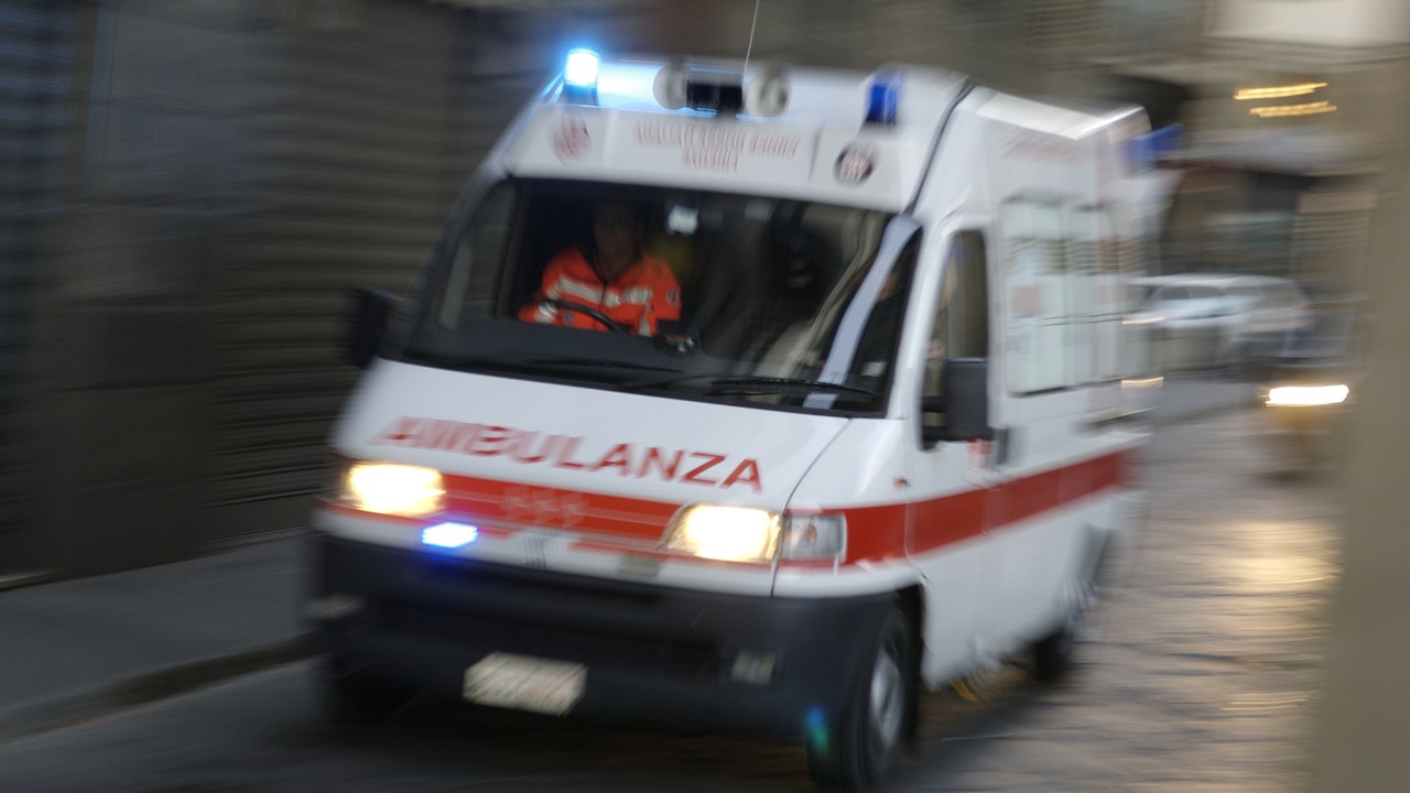 意大利「死亡救護車」 冷血救護員勾結黑手黨發死人財 意大利「死亡救護車」 冷血救護員勾結黑手黨發死人財