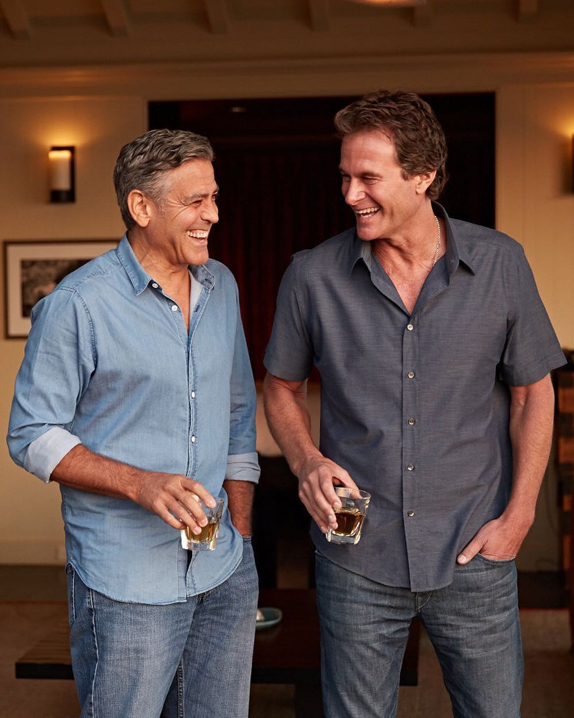 佐治古尼與名模模仙蒂歌羅馥的老公為多年好友。(Rande Gerber IG圖片) 佐治古尼與名模模仙蒂歌羅馥的老公為多年好友。(Rande Gerber IG圖片)