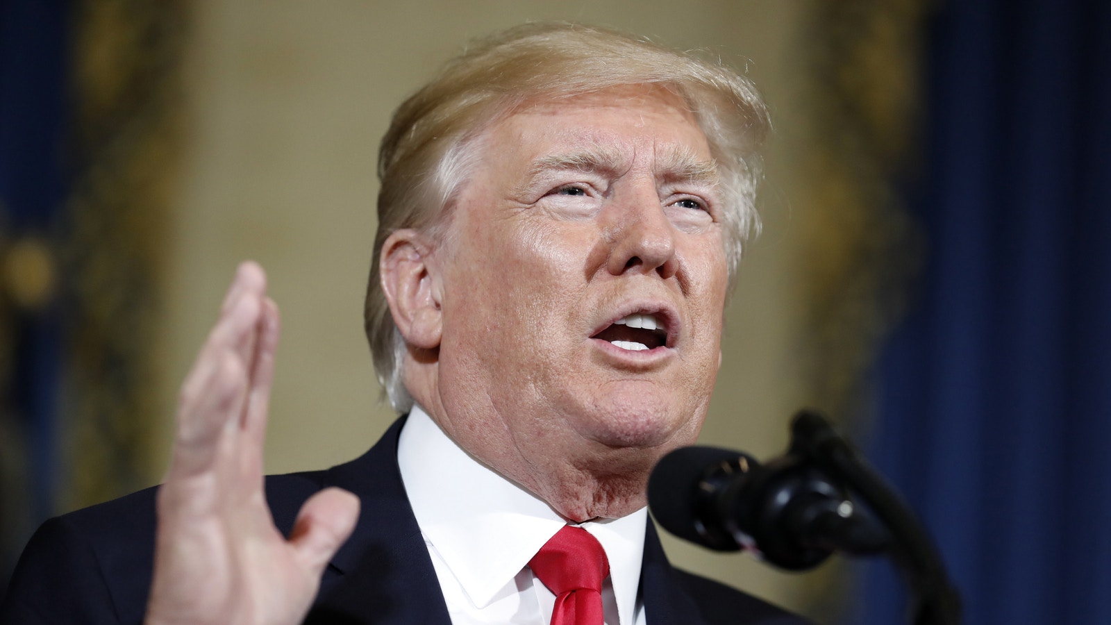 特朗普為求自保傳將續指前國家安全顧問弗林是大話精