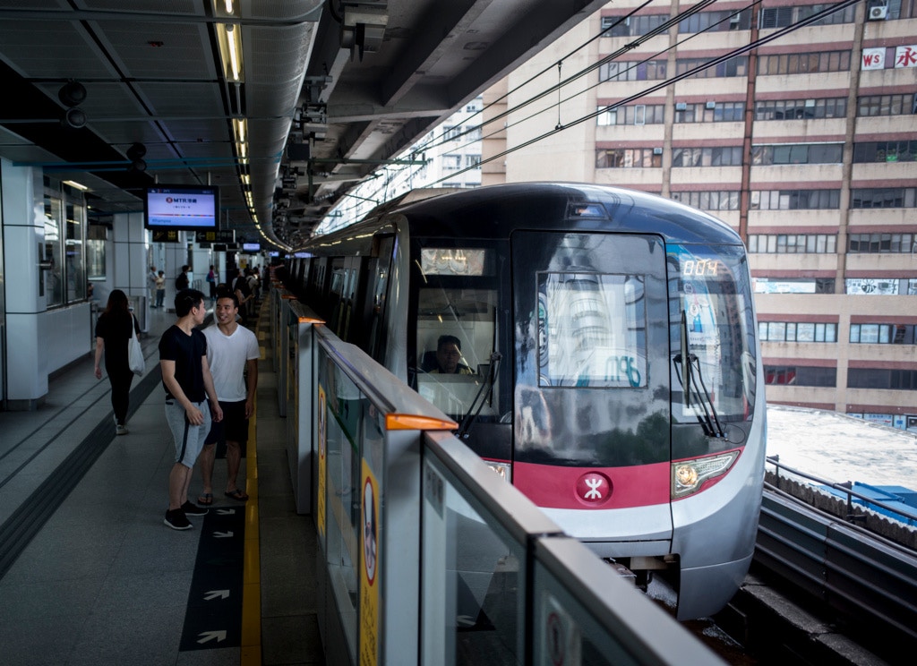 港鐵觀塘線逼爆　東九龍線無聲氣　居民隨時繼續做沙甸魚多十年
