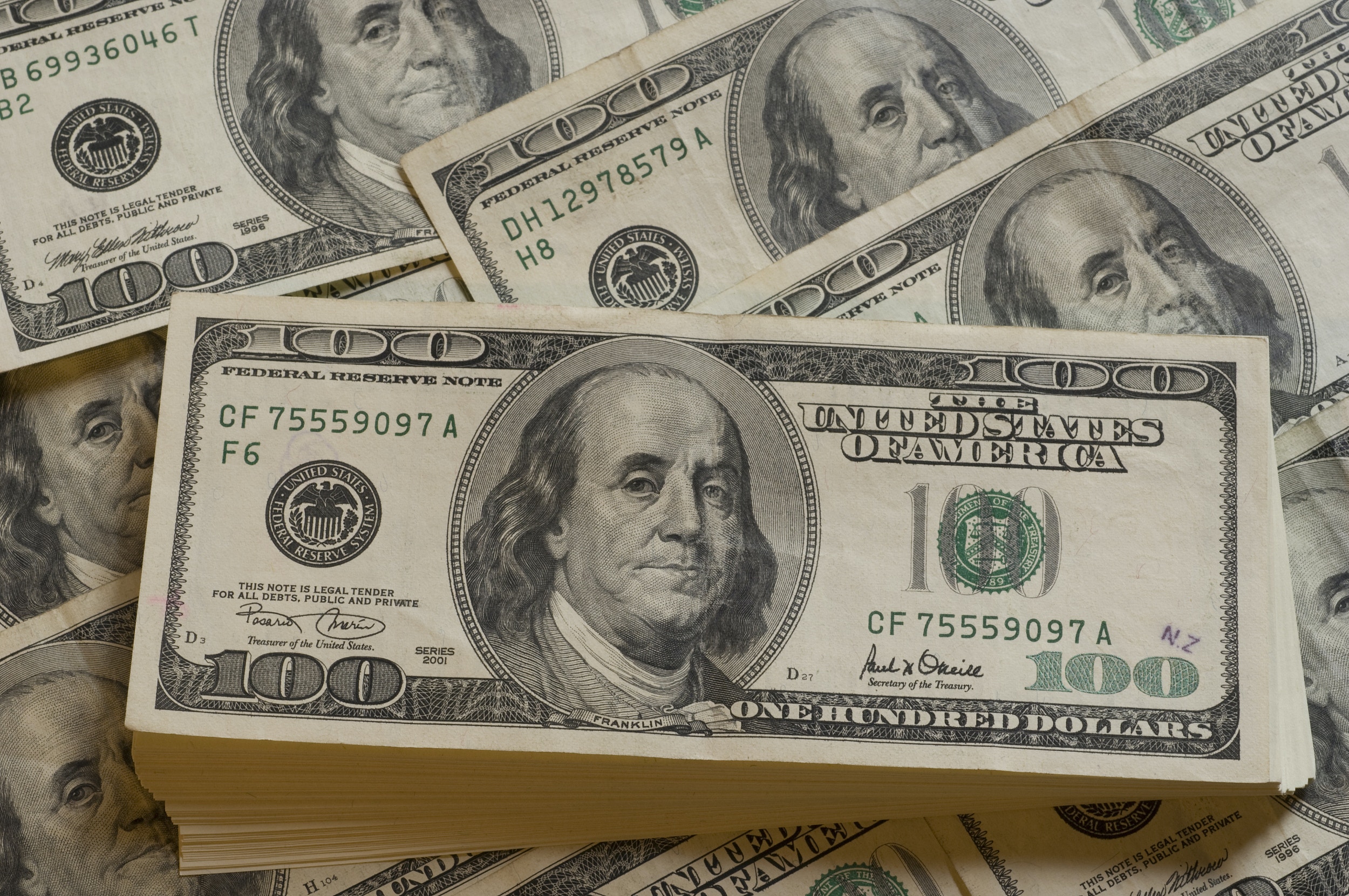 大摩看淡美元料美匯年底跌至98 唱好歐元人民幣