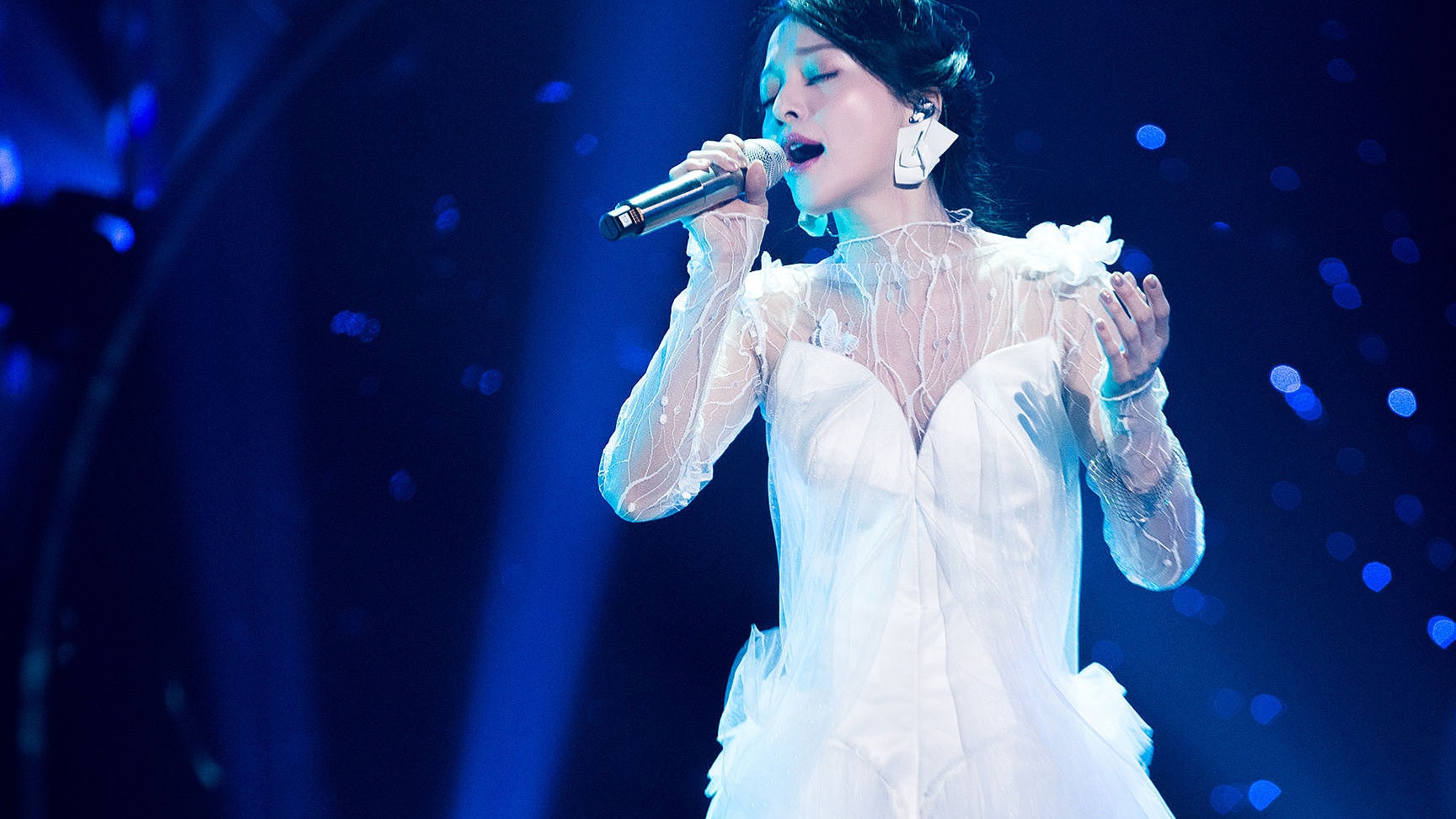 歌手18 張韶涵10年後再唱 夢裡花 一開口唱即獲全場掌聲 歌手18 張韶涵10年後再唱 夢裡花 一開口唱即獲全場掌聲