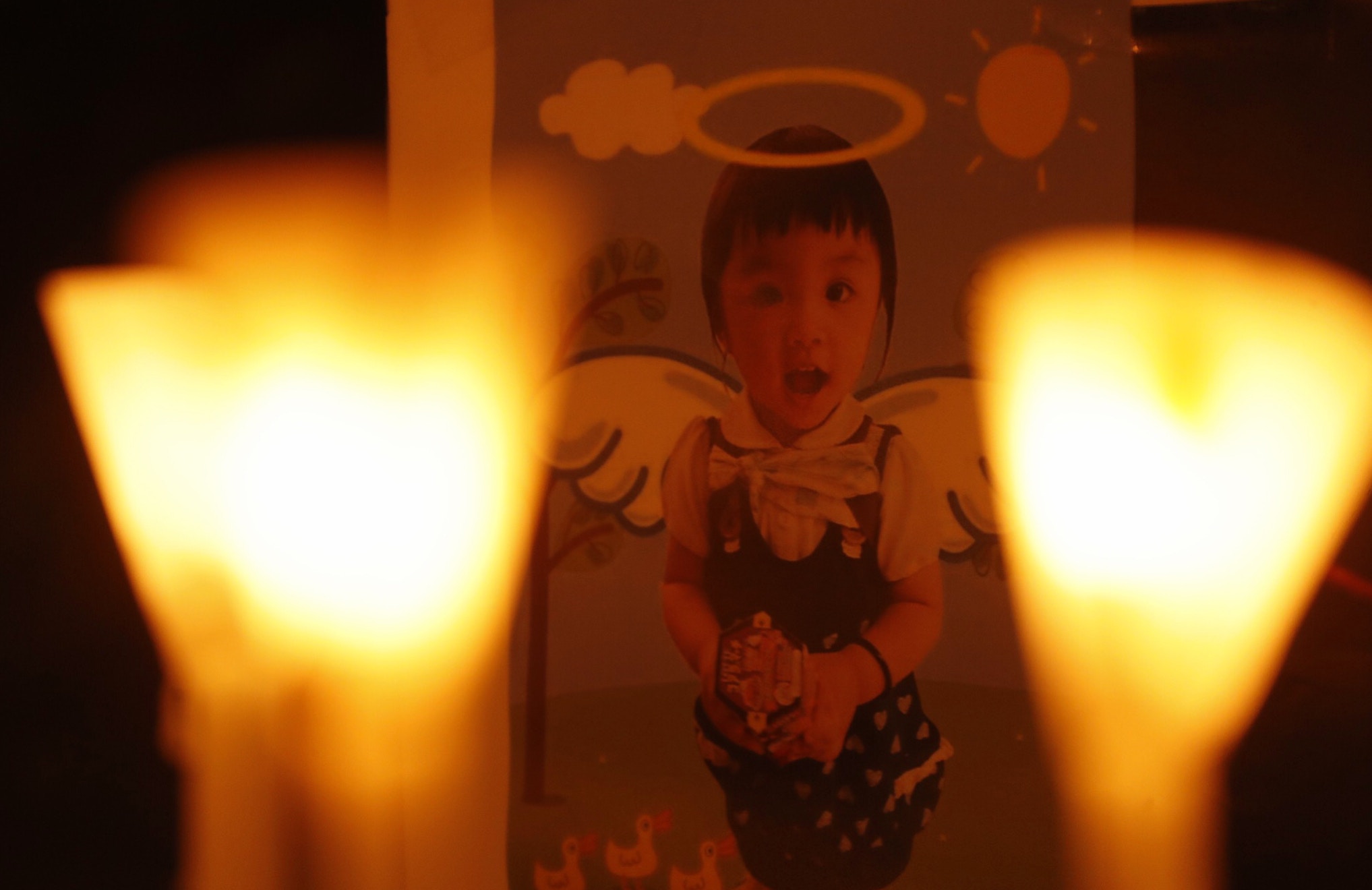臨臨疑遭生父繼母虐待致死，引起社會關注虐兒議題。（資料圖片／余俊亮攝）