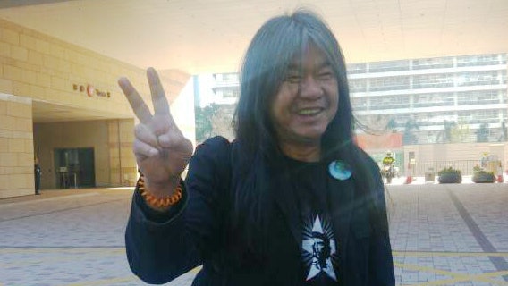 梁國雄涉搶文件案 梁爭議有關條文不能檢控立法會議員 梁國雄涉搶文件案 梁爭議有關條文不能檢控立法會議員