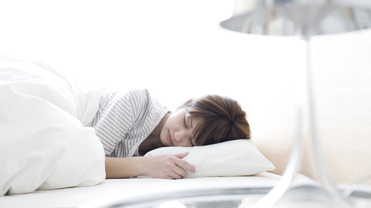 【睡眠時間】要輕鬆減糖先要睡多久?睡覺傾左助排毒免便秘! 【睡眠時間】要輕鬆減糖先要睡多久?睡覺傾左助排毒免便秘!