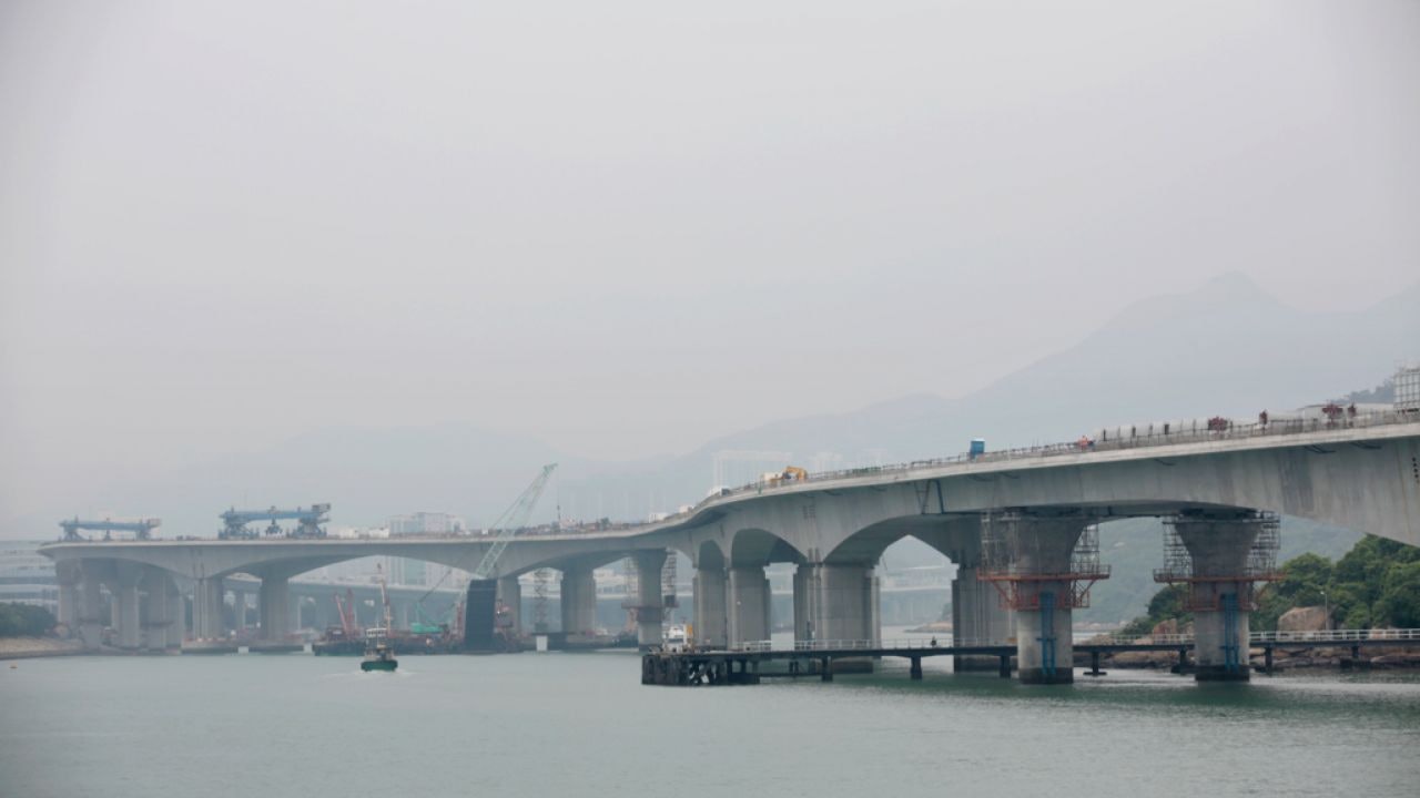 【港珠澳大橋】陳帆:採三地三檢 通車日起24小時通關 【港珠澳大橋】陳帆:採三地三檢 通車日起24小時通關
