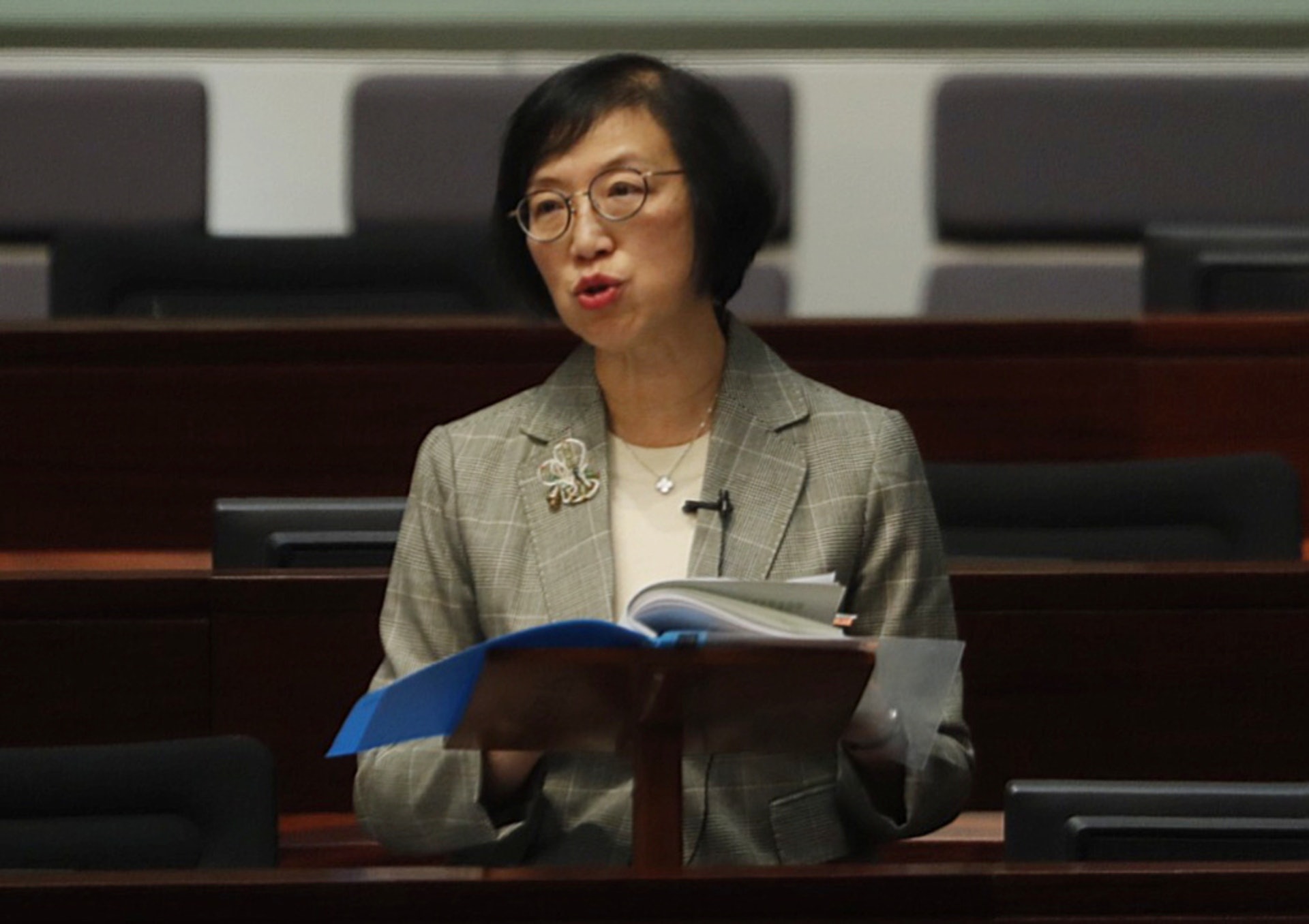 陳肇始指,護協要求減少護士文書工作建議務實,能予考慮。(資料圖片) 陳肇始指,護協要求減少護士文書工作建議務實,能予考慮。(資料圖片)