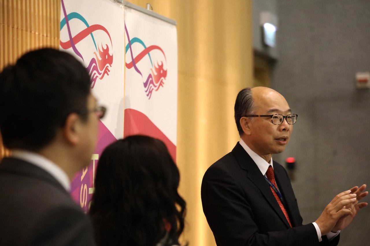 陳帆指，市民要理解經營鐵路需要時間，不會一年、兩年就可以回本。（盧翊銘攝）