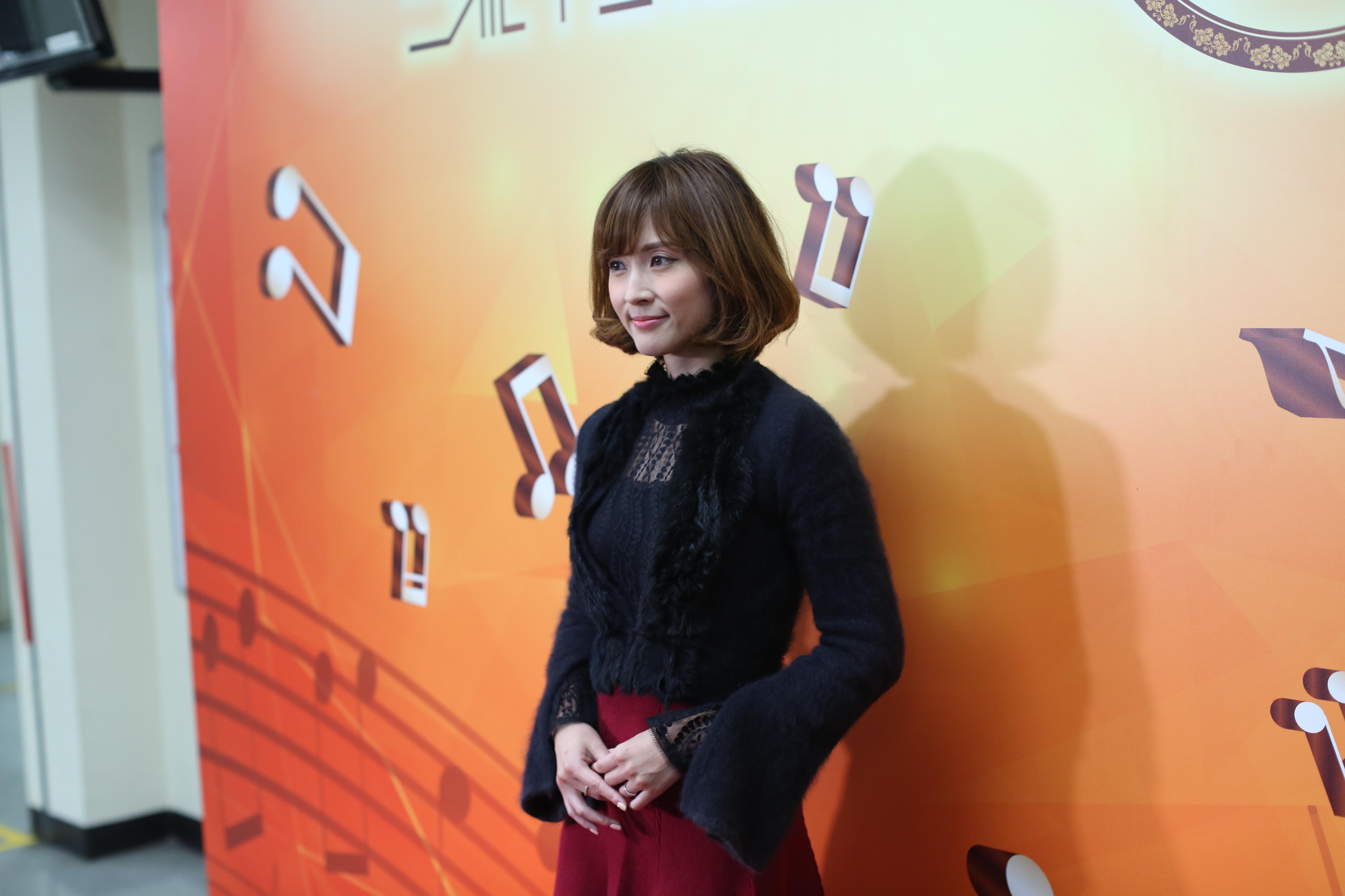 歌手小雪回歸樂壇 4年前嘅歌因乜解究派完又派 香港01 眾樂迷 歌手小雪回歸樂壇 4年前嘅歌因乜解究派完又派 香港01 眾樂迷