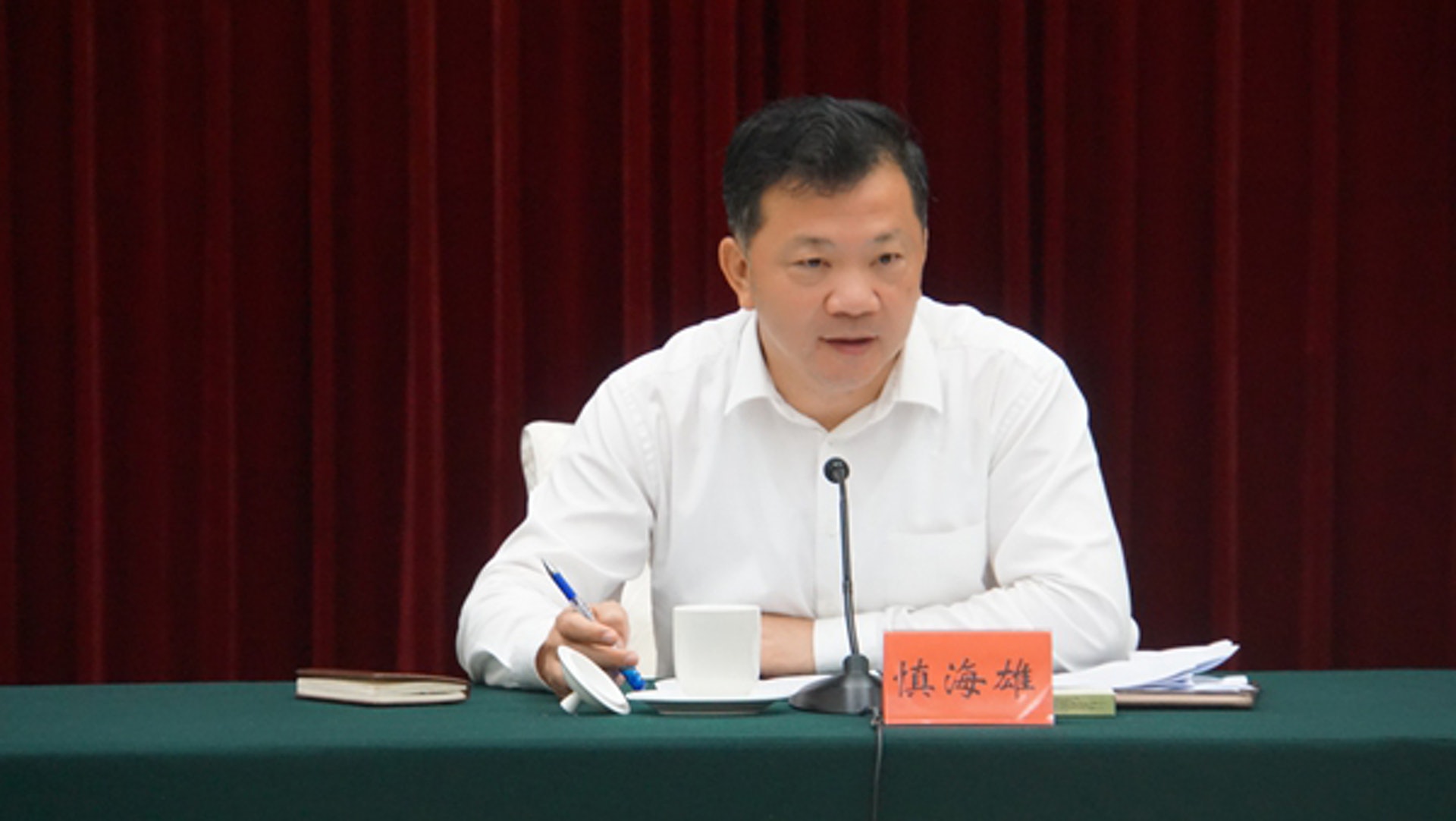 原任央視台長的慎海雄出任中央廣播電視總台台長、黨組書記。(資料圖片) 原任央視台長的慎海雄出任中央廣播電視總台台長、黨組書記。(資料圖片)