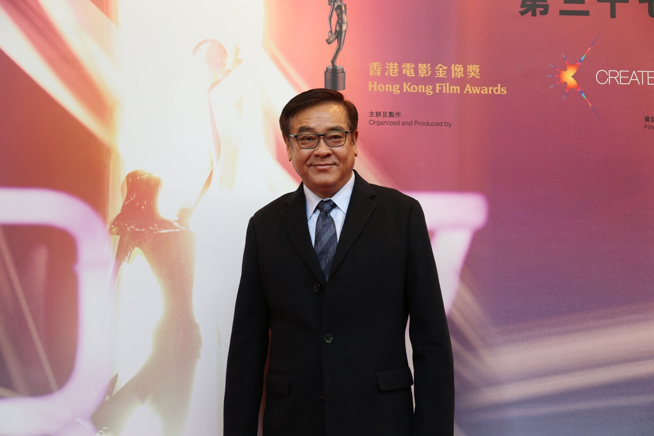 不少網民擔心阿Sa做主持未夠經驗。爾冬陞表示對她有信心，亦會有安排減輕對方壓力。（黃國立攝）