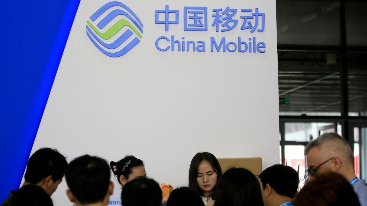 中移動（0941）等三大內地電訊商，宣布下月起取消國內數據漫遊費。﹙路透社﹚