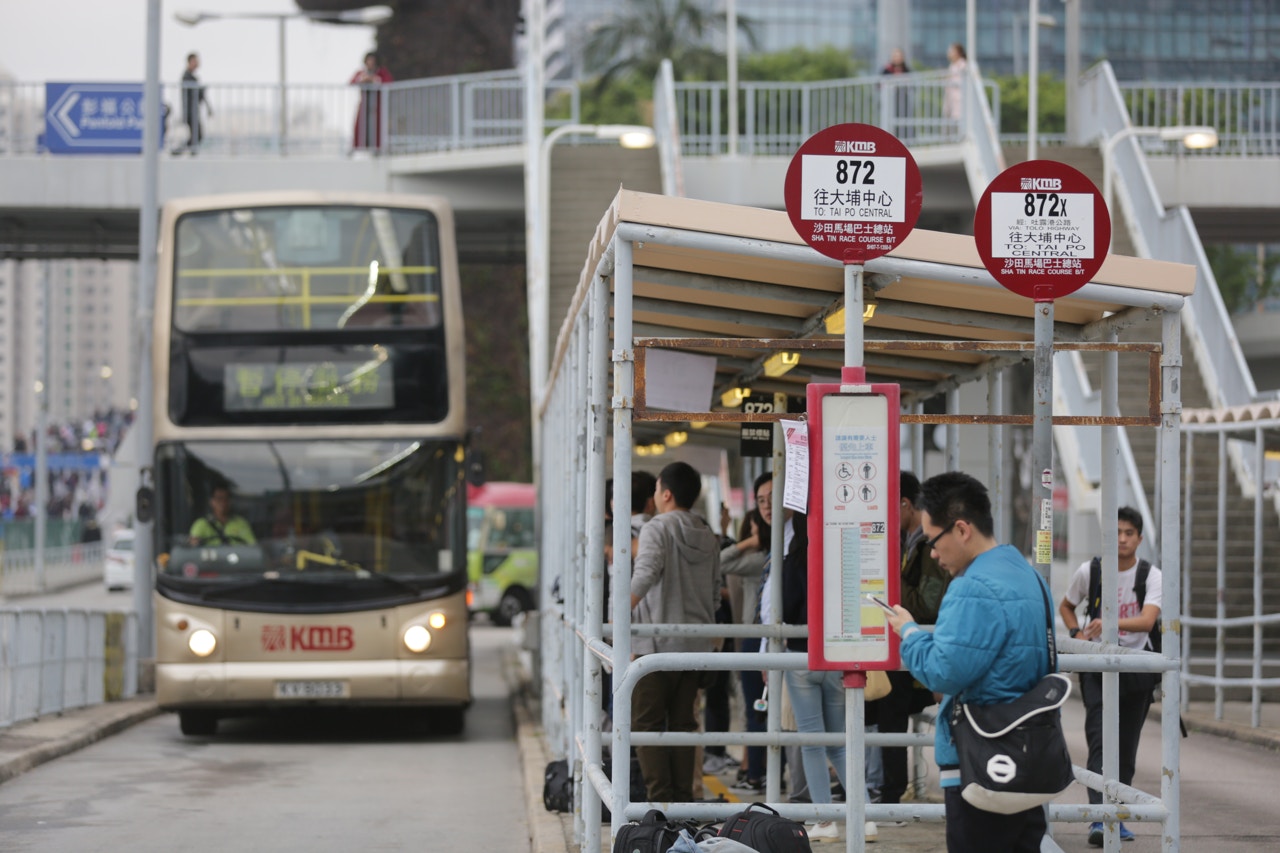 消息：九巴訂新工時上限　常更車長每日12小時　周一宣布加底薪