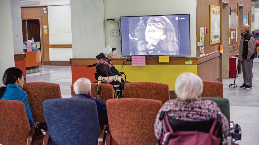 【香港老人在內地.一】深圳鹽田老人院 88歲的自律與自由 【香港老人在內地.一】深圳鹽田老人院 88歲的自律與自由