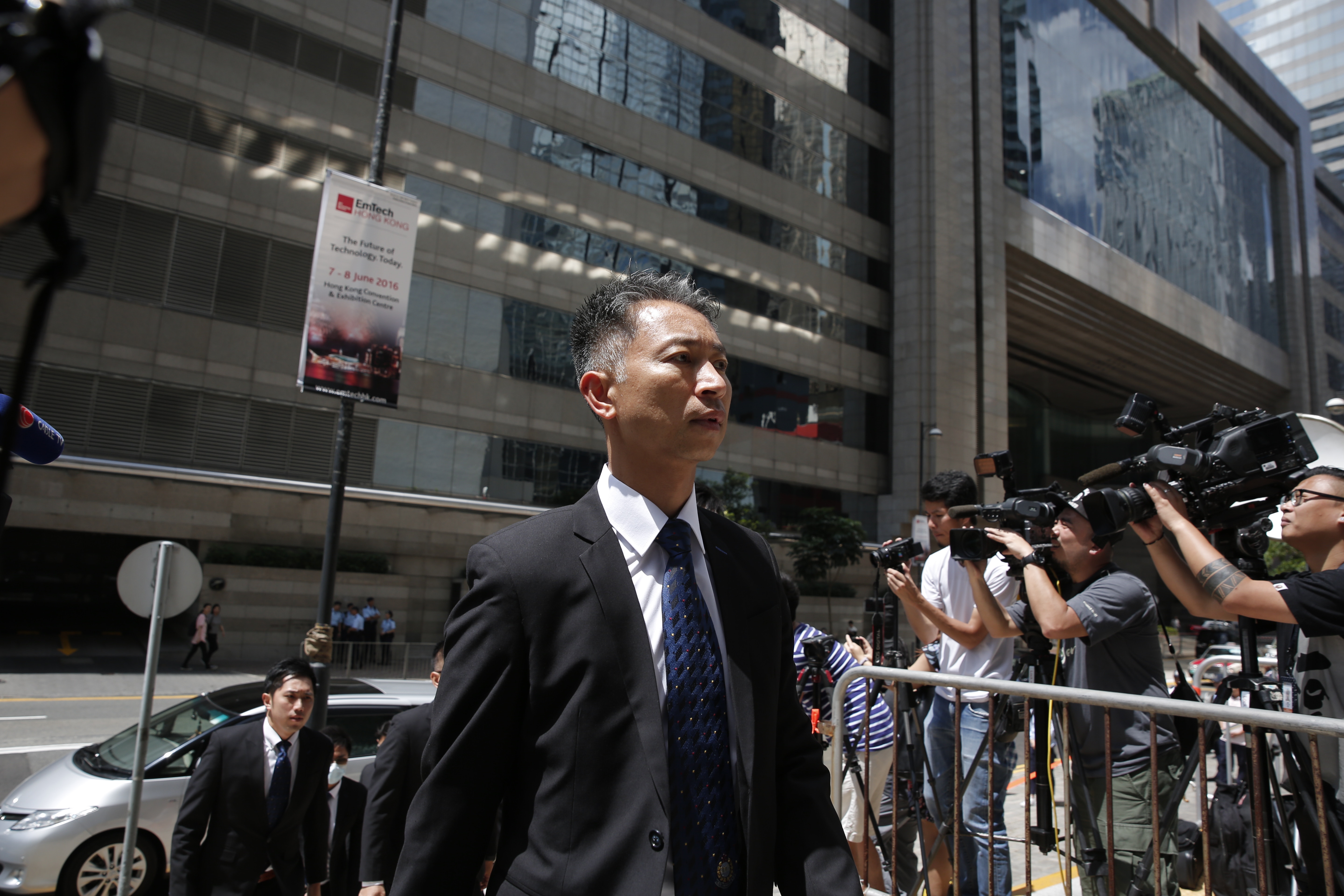 【七警案第12天】 警長承認「靠估」找出閉路電視位置
