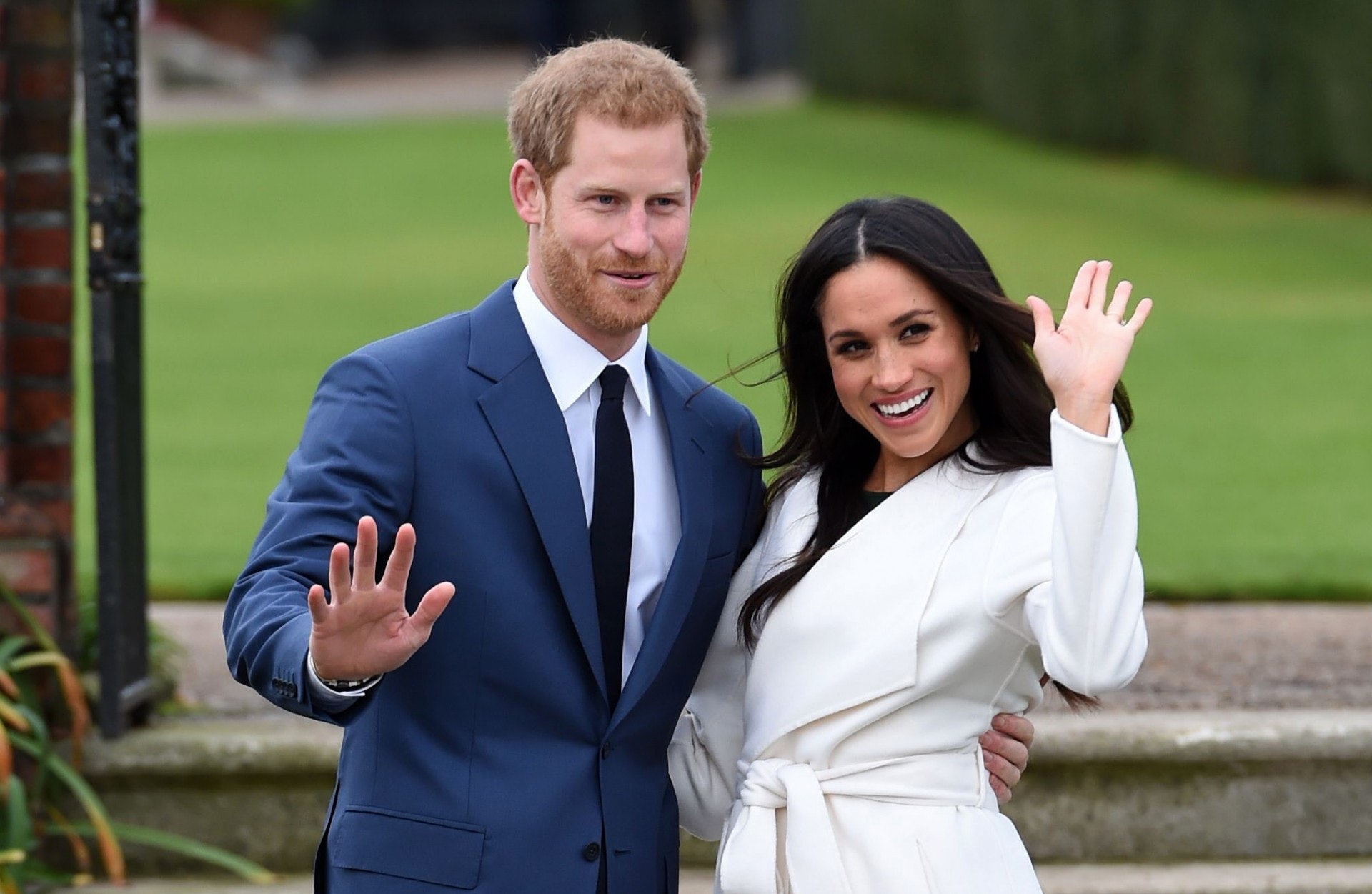 英國哈里王子和馬克爾(Meghan Markle)在11月28日宣布訂婚後,多次並肩出席公開活動。(美聯社) 英國哈里王子和馬克爾(Meghan Markle)在11月28日宣布訂婚後,多次並肩出席公開活動。(美聯社)