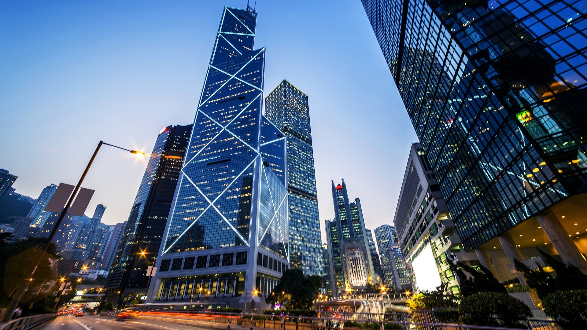 俄羅斯學者眼中的香港:優勢不可替代 俄羅斯學者眼中的香港:優勢不可替代