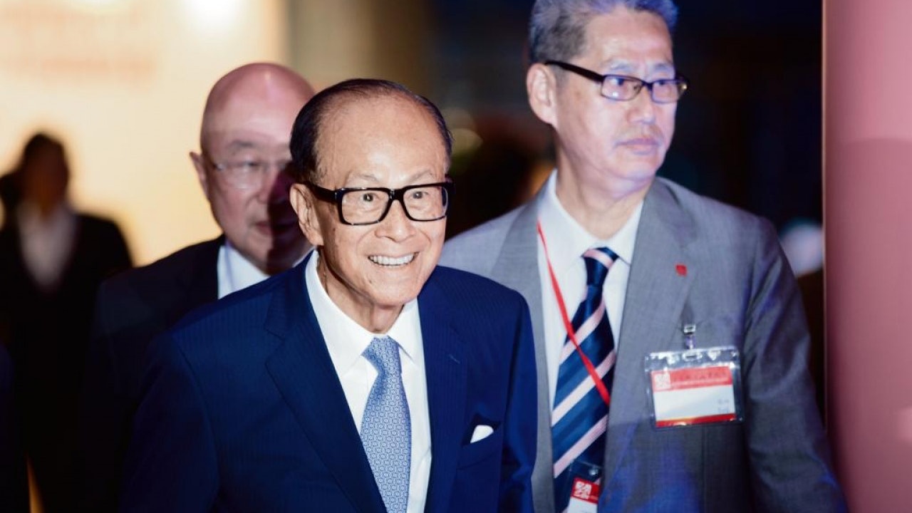 【李嘉誠退休】誠哥:澤鉅是實幹家 對他投信心一票 【李嘉誠退休】誠哥:澤鉅是實幹家 對他投信心一票