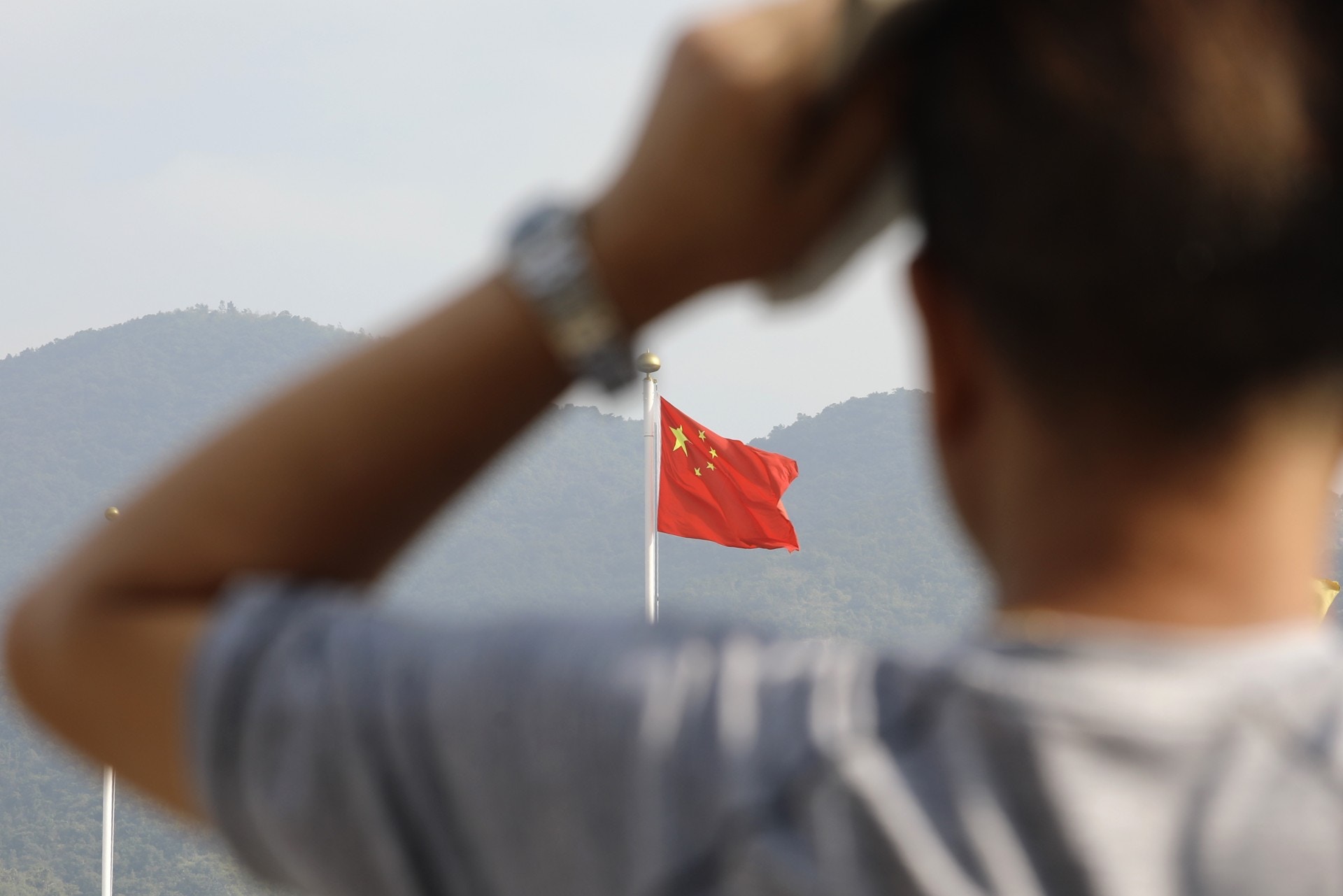 【國歌法】人民日報：立法天經地義　反對者不願點燃港人愛國熱情