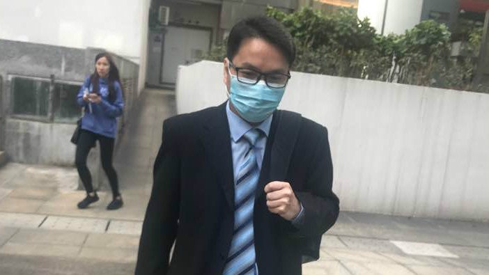 警長涉勒索非禮疑犯案 事主:警稱放生也需付「罰款」情急下就範 警長涉勒索非禮疑犯案 事主:警稱放生也需付「罰款」情急下就範