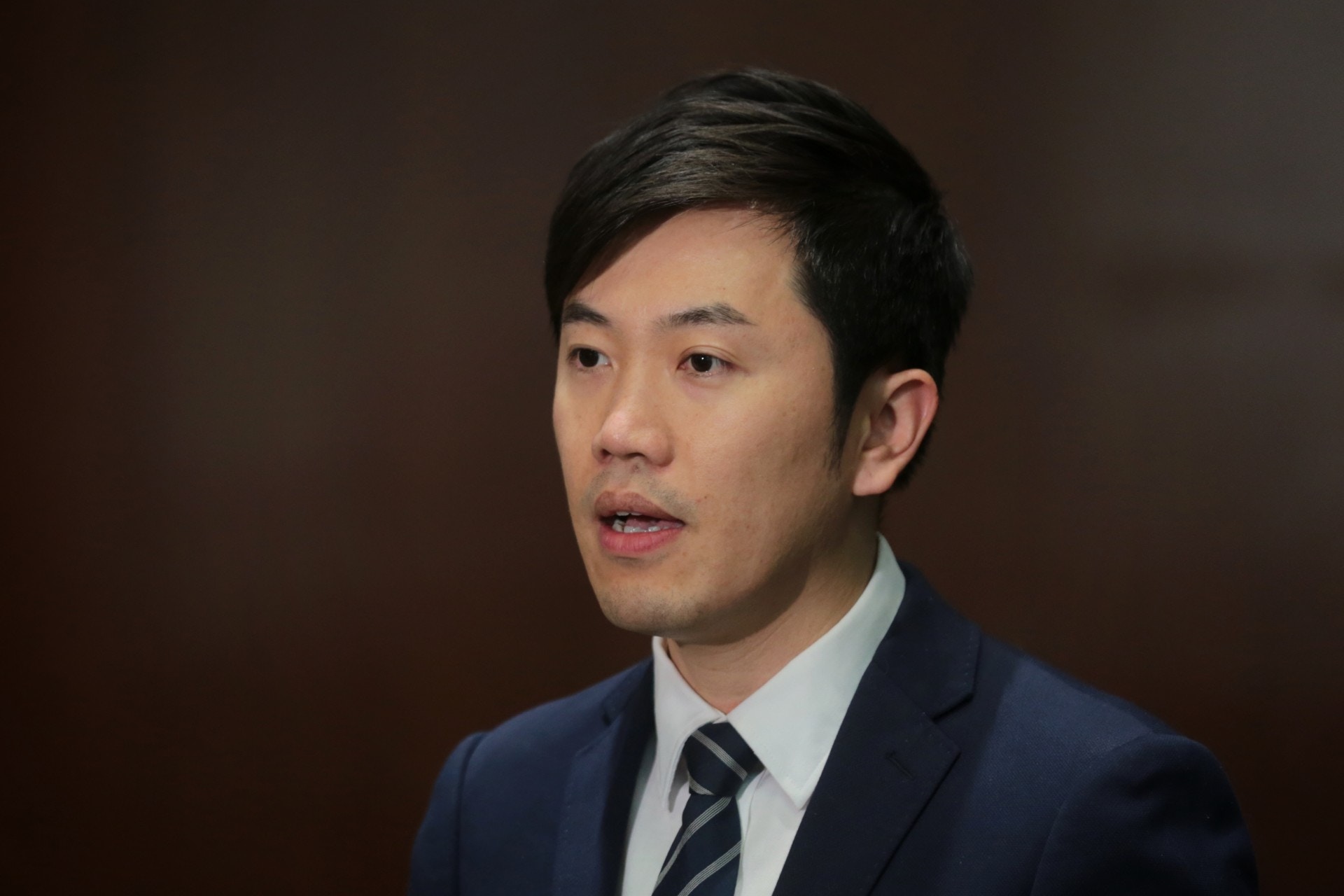 倒插國旗遭譴責　鄭松泰：欲加之罪