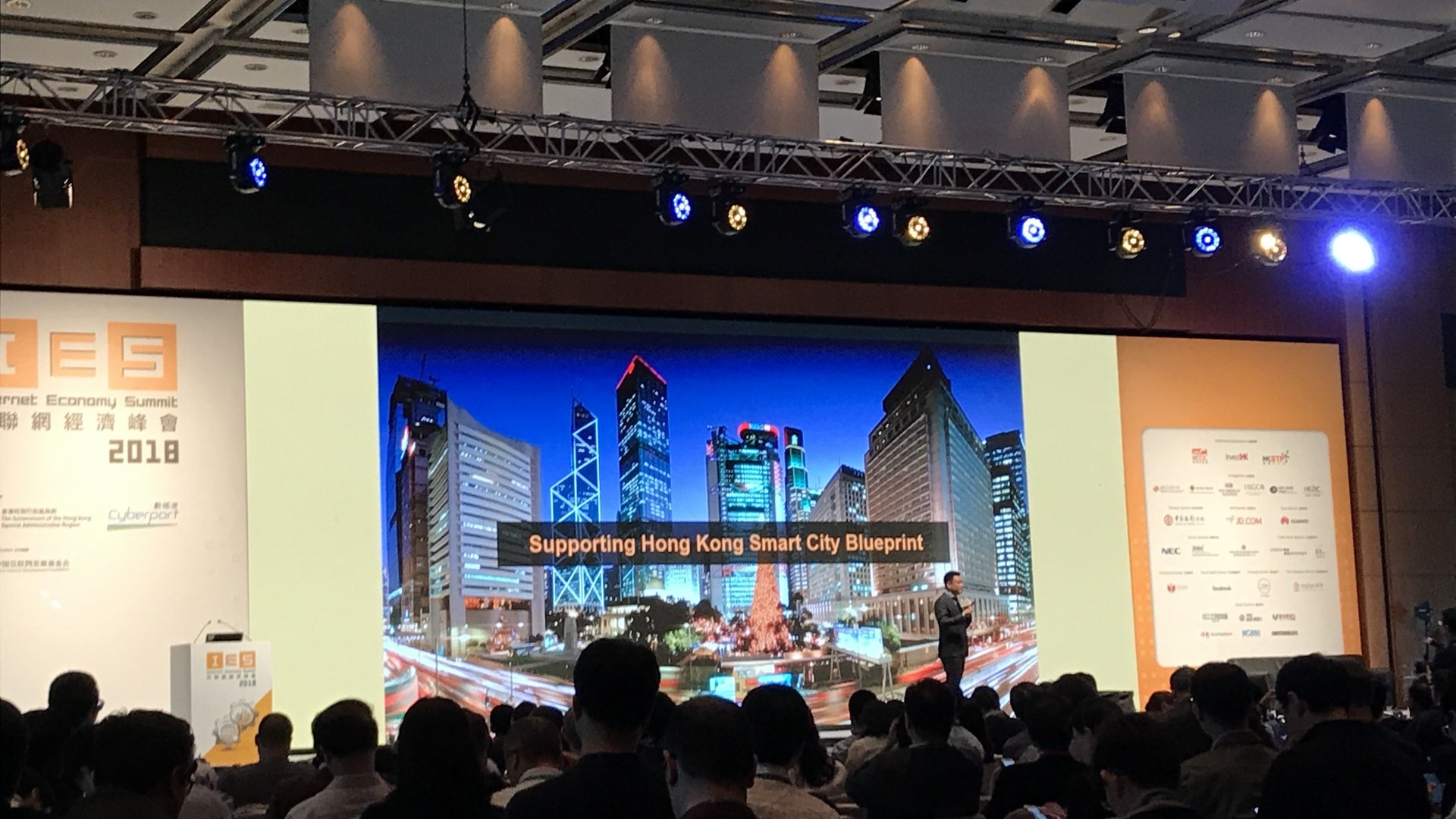 滴滴出行:已與全國20個城市合作 用大數據改善交通燈運作 滴滴出行:已與全國20個城市合作 用大數據改善交通燈運作