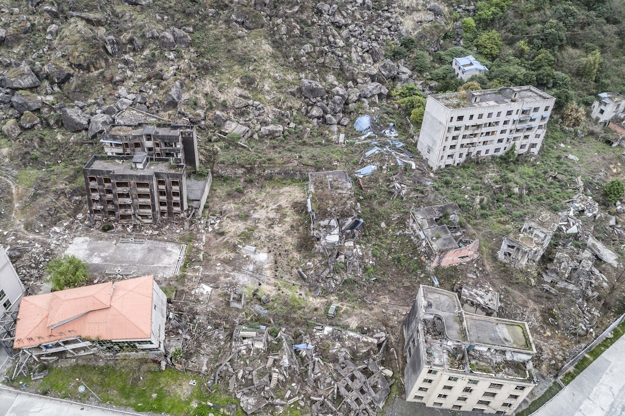 北川縣於汶川大地震中遭受毀滅性破壞,遺址的災區景象被完整保留,是世上原貌保護規模最大、地震破壞最全面、次生災害最典型的地震遺址。(視覺中國) 北川縣於汶川大地震中遭受毀滅性破壞,遺址的災區景象被完整保留,是世上原貌保護規模最大、地震破壞最全面、次生災害最典型的地震遺址。(視覺中國)