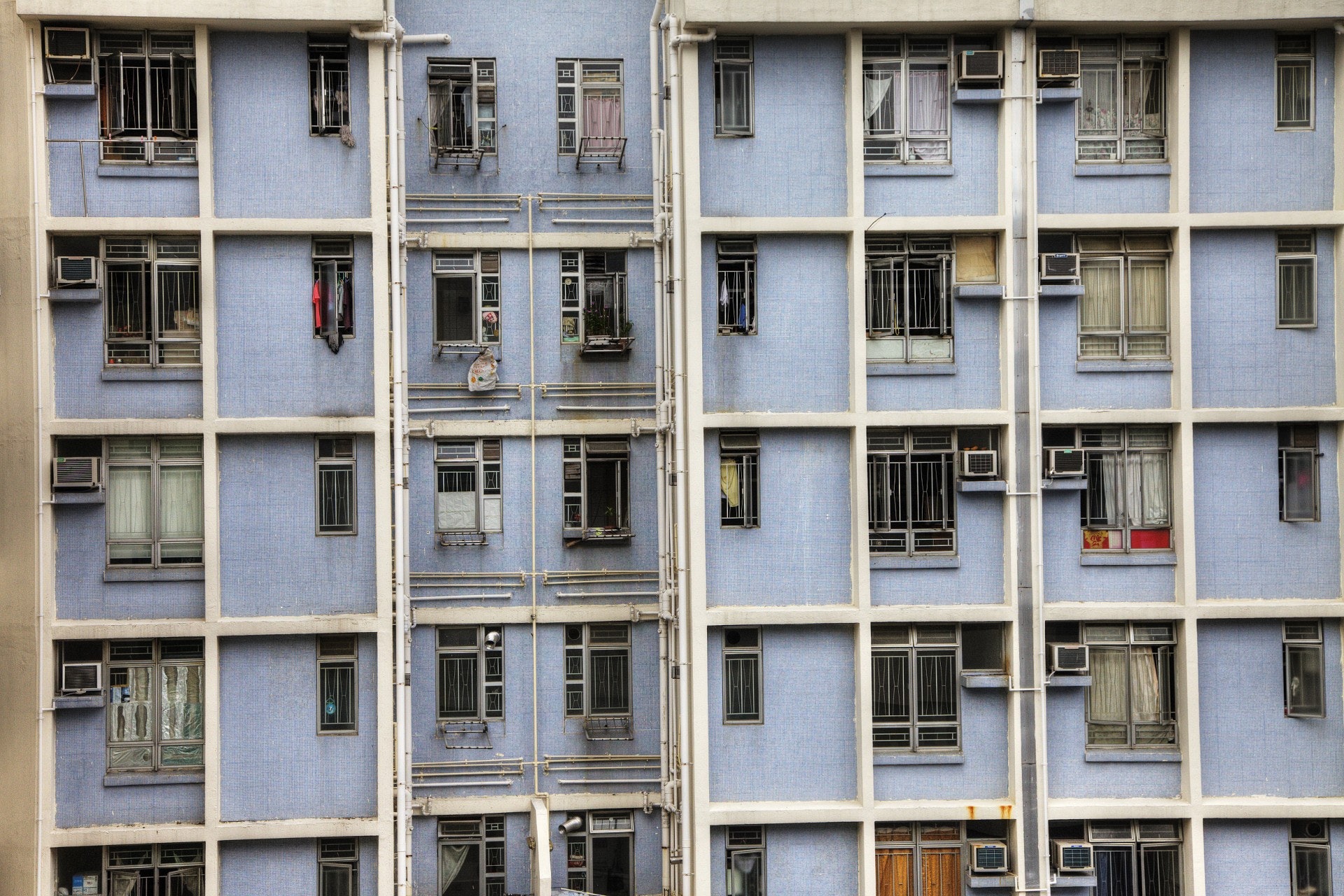 冷氣機滴水問題一直未能徹底解決。(視覺中國) 冷氣機滴水問題一直未能徹底解決。(視覺中國)
