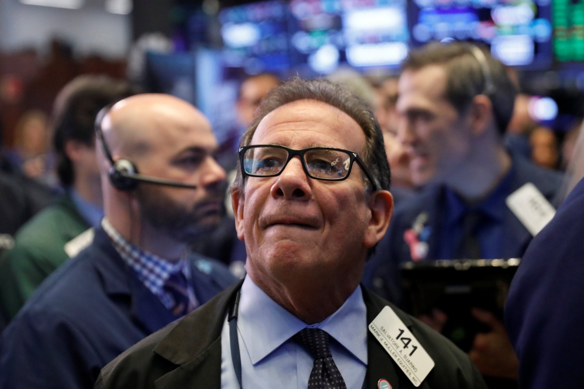 港股ADR收市企穩30,500點水平油價升近3% 破三年來新高