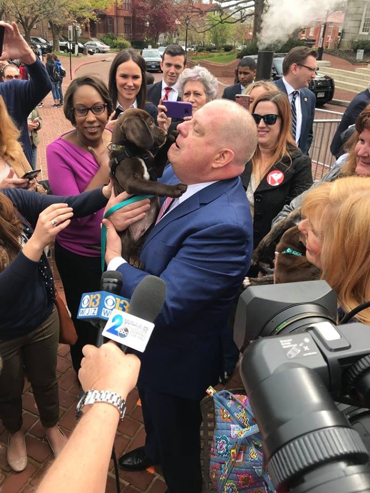 (Governor Larry Hogan@Facebook)