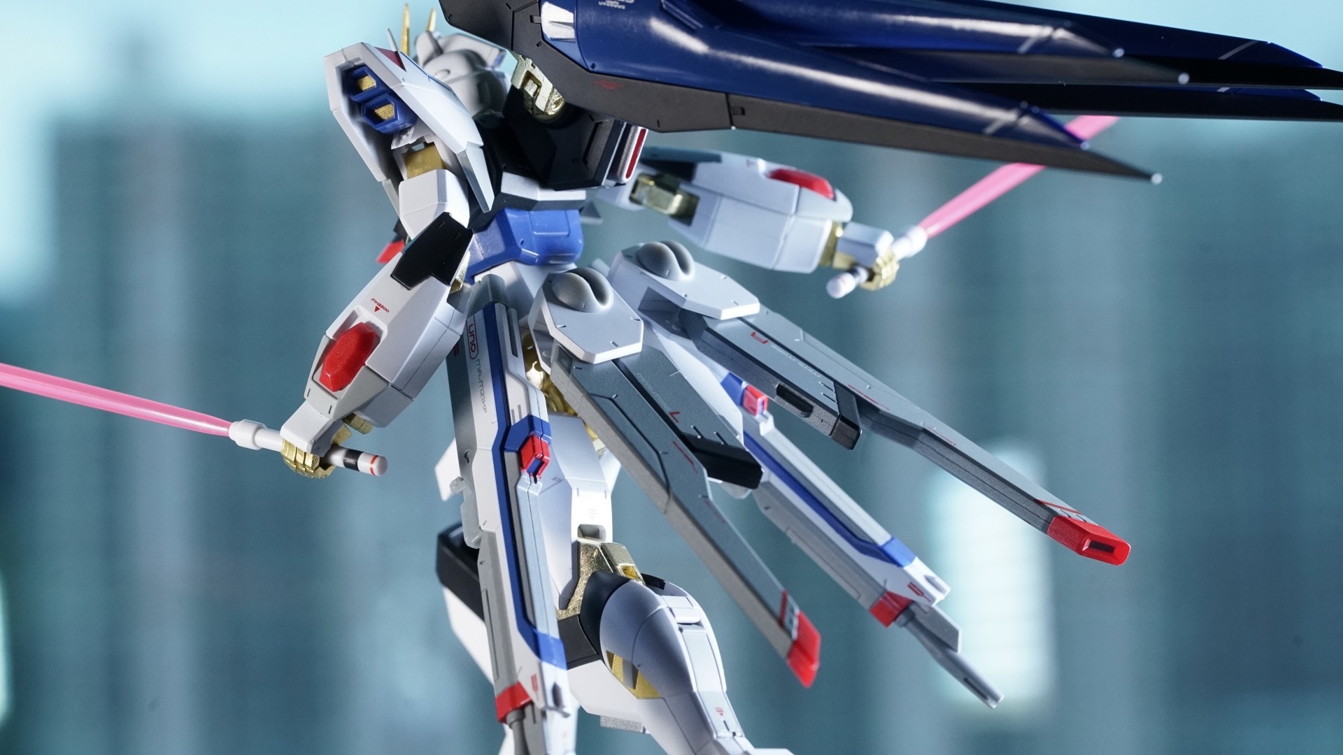 Metal Robot魂strike Freedom Gundam 突擊自由高達 玩具評測 香港01 遊戲動漫