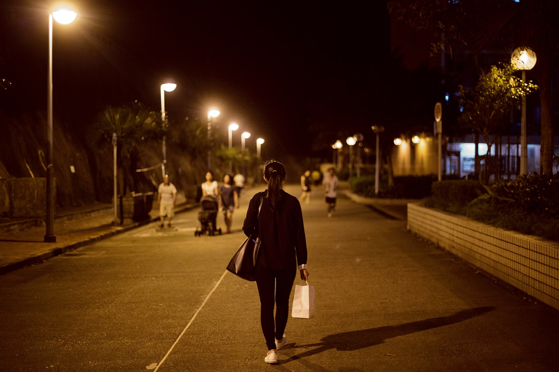 被奚落沒資格學生問考試貼士政府「無承擔」損合約教師尊嚴