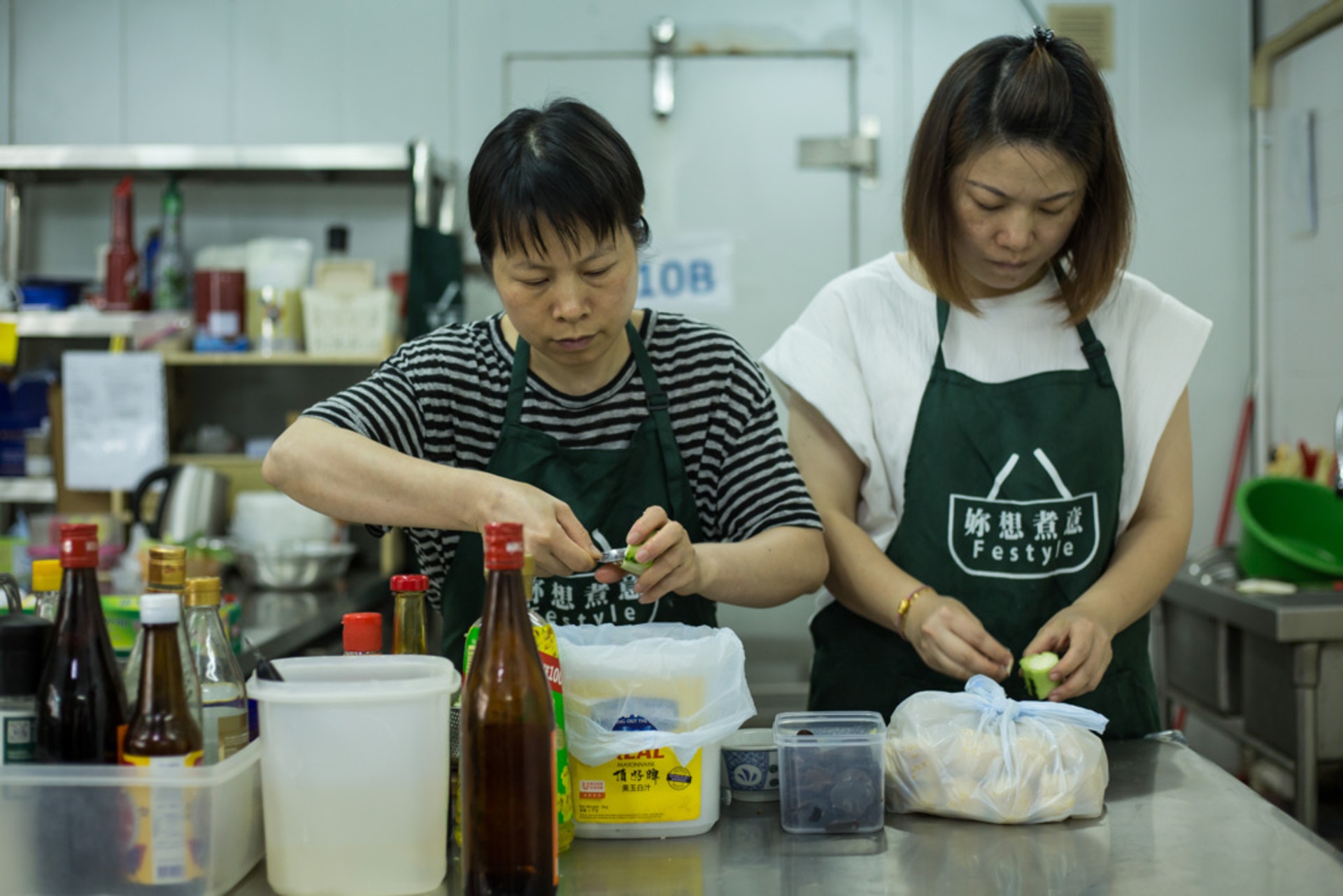 å®¶åºä¸»å©¦é¿æ±ï¼å·¦ï¼èTammyå
å¾å å
¥ã妳æ³ç
®æãï¼å°èªå®¶å»èå
¬è«¸å好ãï¼å¼µæµ©ç¶æï¼