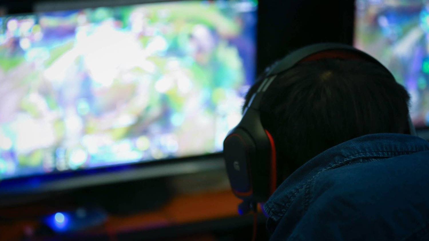 全港首屆聯校電競大賽 十五中學今日決戰LOL 全港首屆聯校電競大賽 十五中學今日決戰LOL