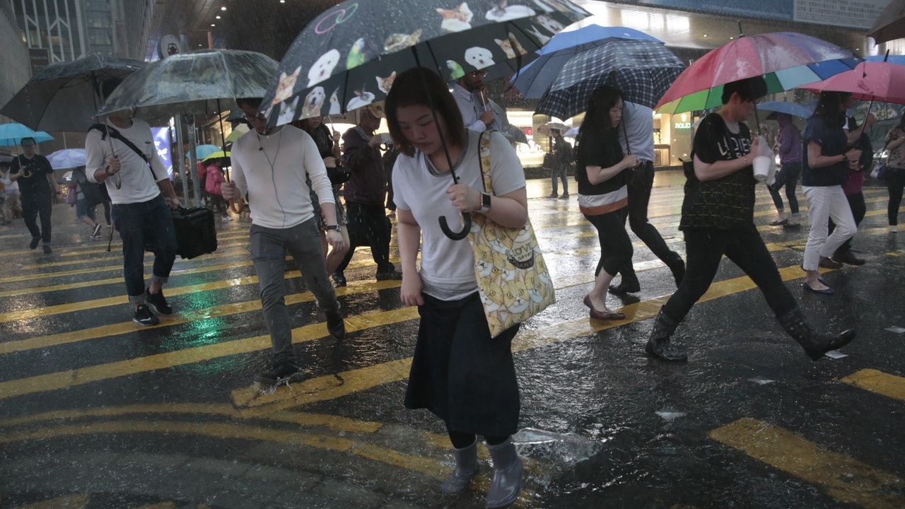 黃雨生效係可以水浸!天文台設立暴雨警告源於26年前一場大雨