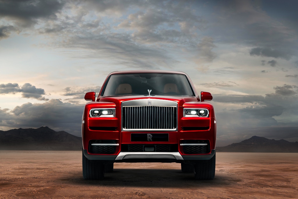 Cullinan採用Phantom的對開式車門和V12引擎，連車頭也似足Phantom轎車。（Rolls Royce）