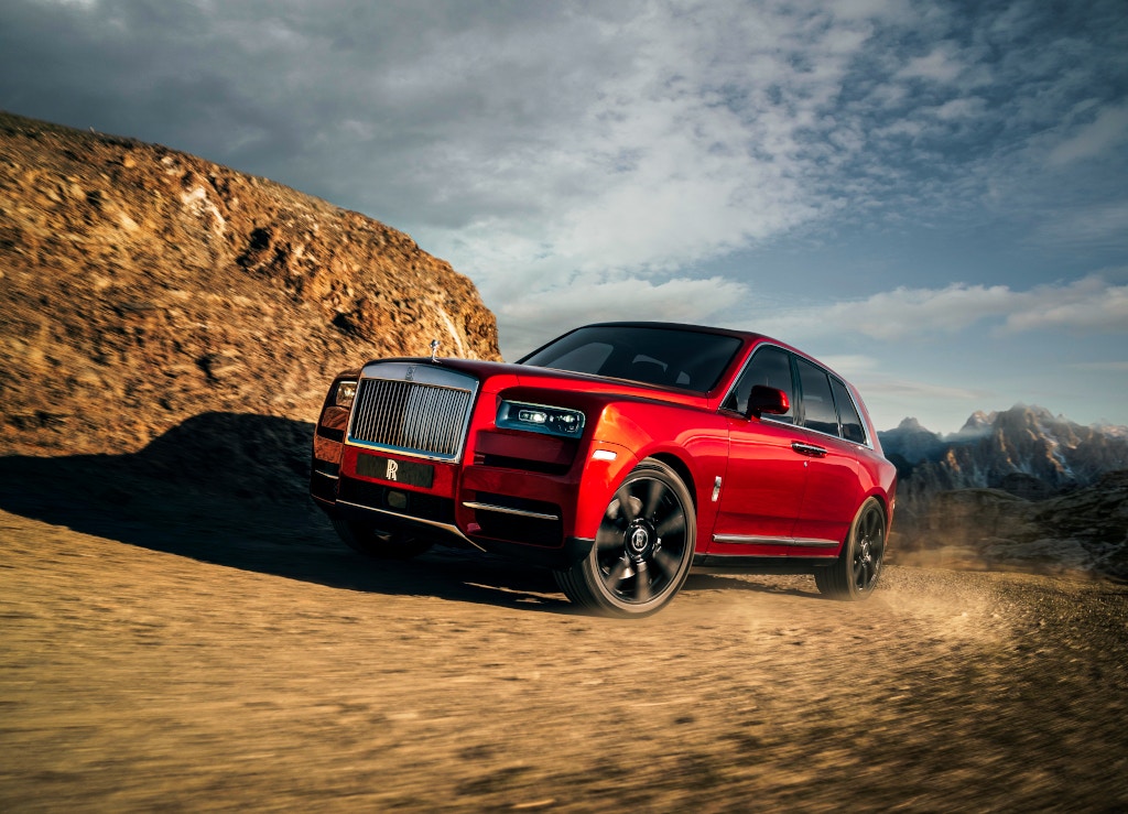 Cullinan配備全地形四驅系統，泥地、雪地、砂礫地等都能開上。（Rolls Royce）
