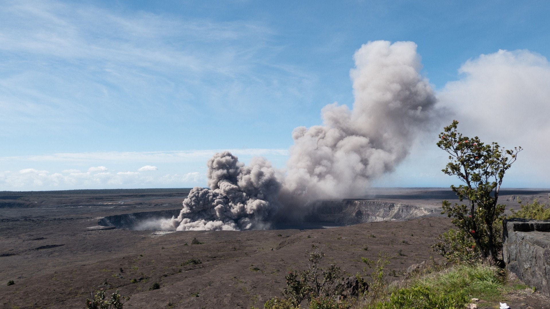 夏威夷基拉韋厄火山噴發 特朗普宣布列為重大災害向當地提供援助 夏威夷基拉韋厄火山噴發 特朗普宣布列為重大災害向當地提供援助