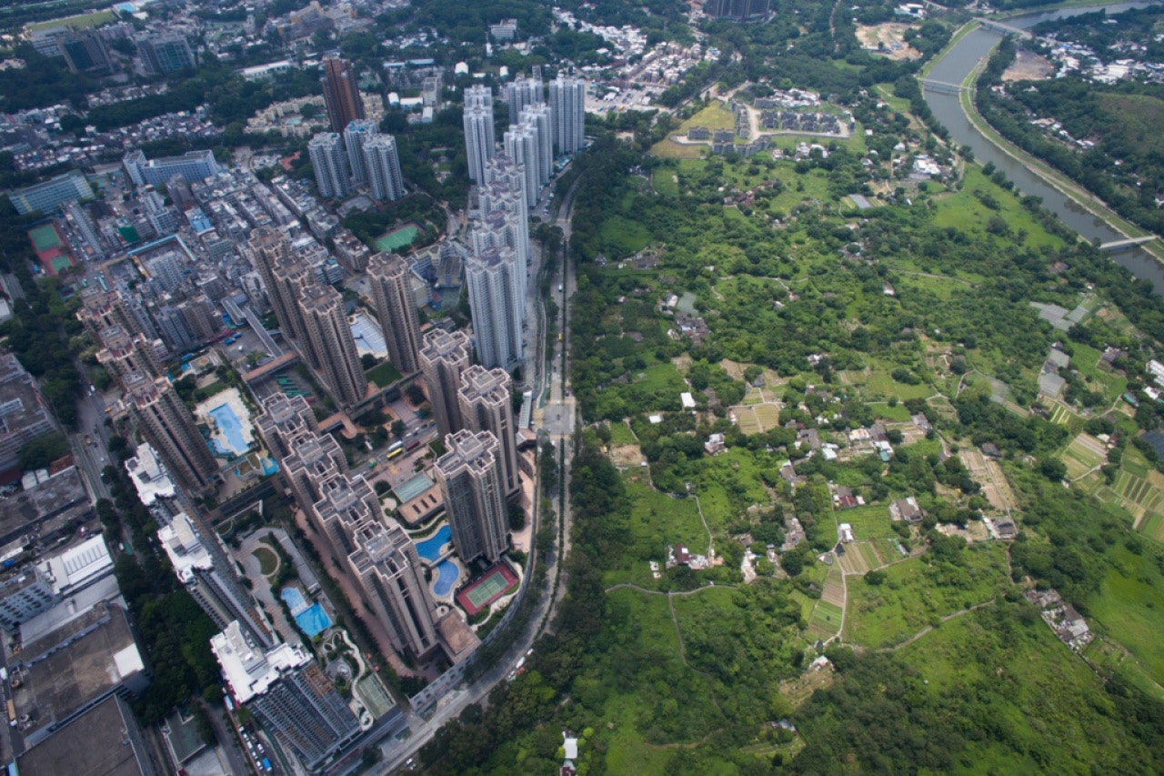 是否公私合營發展農地，政府取態正面，但社會質疑何不直接運用收回土地條例以興建房屋。（資料圖片）