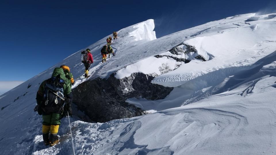 日本 一指登山家 栗城史多第8度挑戰珠峰登頂惜不幸殞命