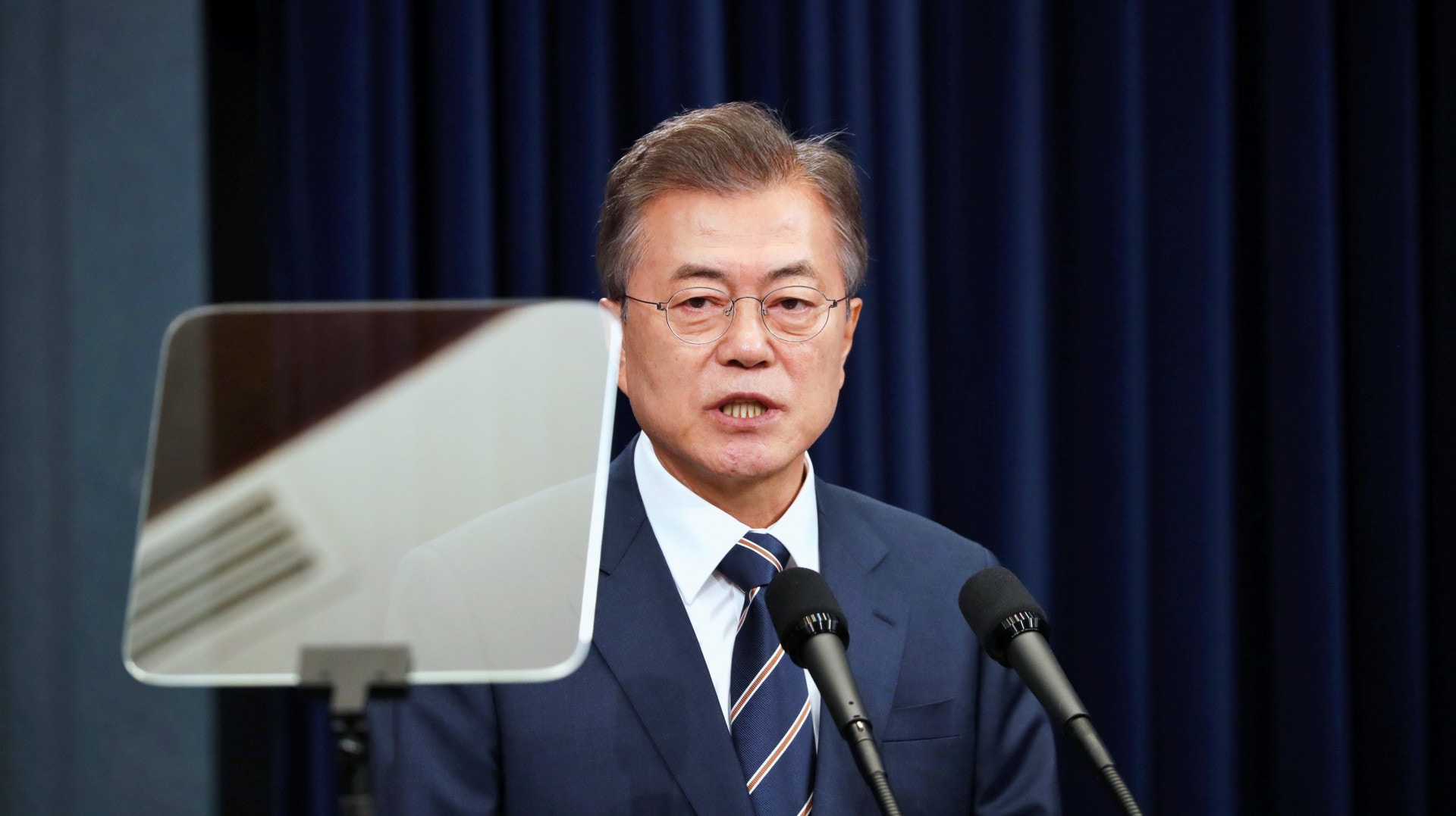 金正恩邀文在寅會談　見特朗普定要成功　或辦三方峰會結束韓戰