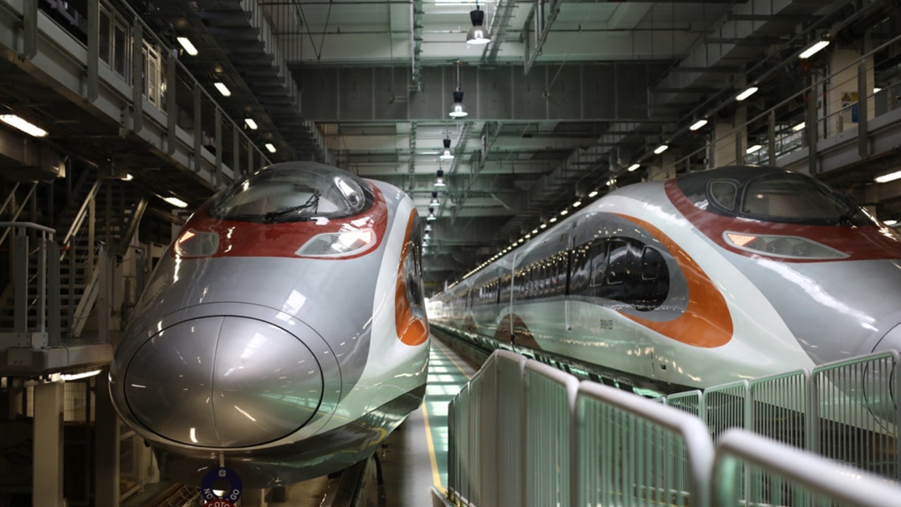 【高鐵列車出軌】陳恒鑌批港鐵但求「就手」 沿用乏高鐵經驗顧問 【高鐵列車出軌】陳恒鑌批港鐵但求「就手」 沿用乏高鐵經驗顧問