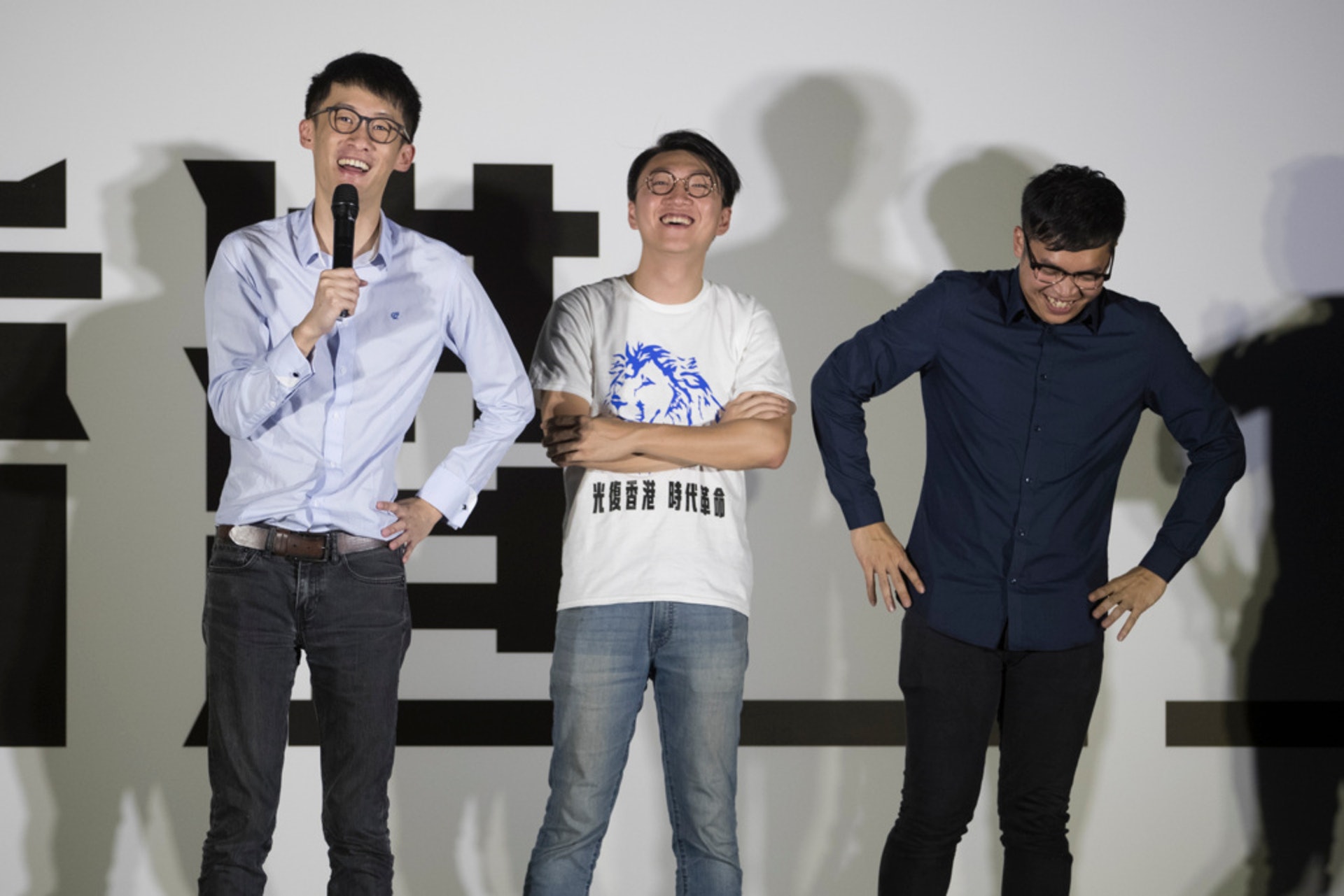 梁國雄多次到法庭旁聽梁天琦(中)暴動案審訊,當談起到新一代不再重視悼念六四,梁國雄總是語帶無奈。(資料圖片/余俊亮攝) 梁國雄多次到法庭旁聽梁天琦(中)暴動案審訊,當談起到新一代不再重視悼念六四,梁國雄總是語帶無奈。(資料圖片/余俊亮攝)