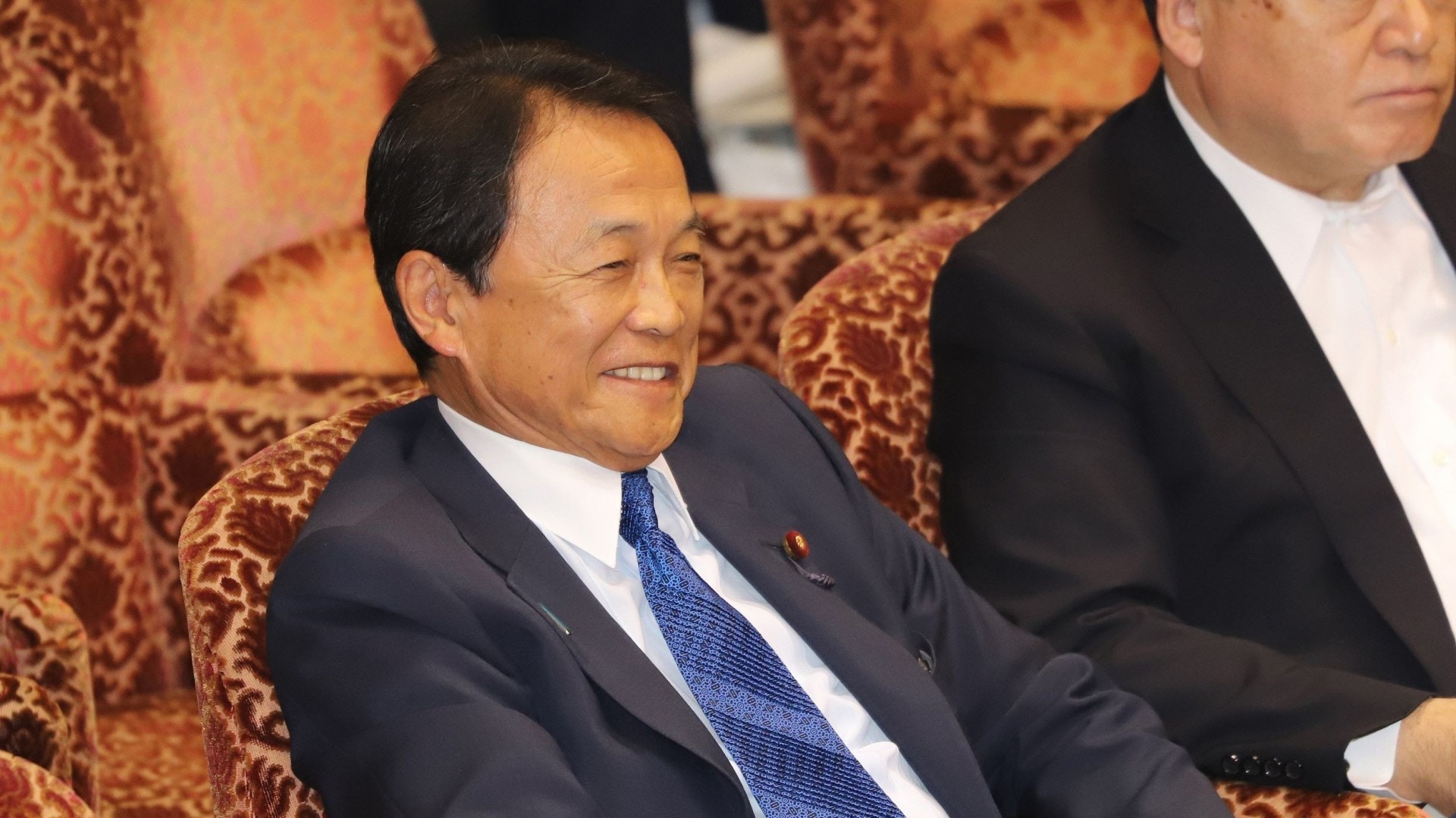 麻生太郎再口誤 竄改文書非惡質行為 在野黨批評活在異次元 香港01 即時國際